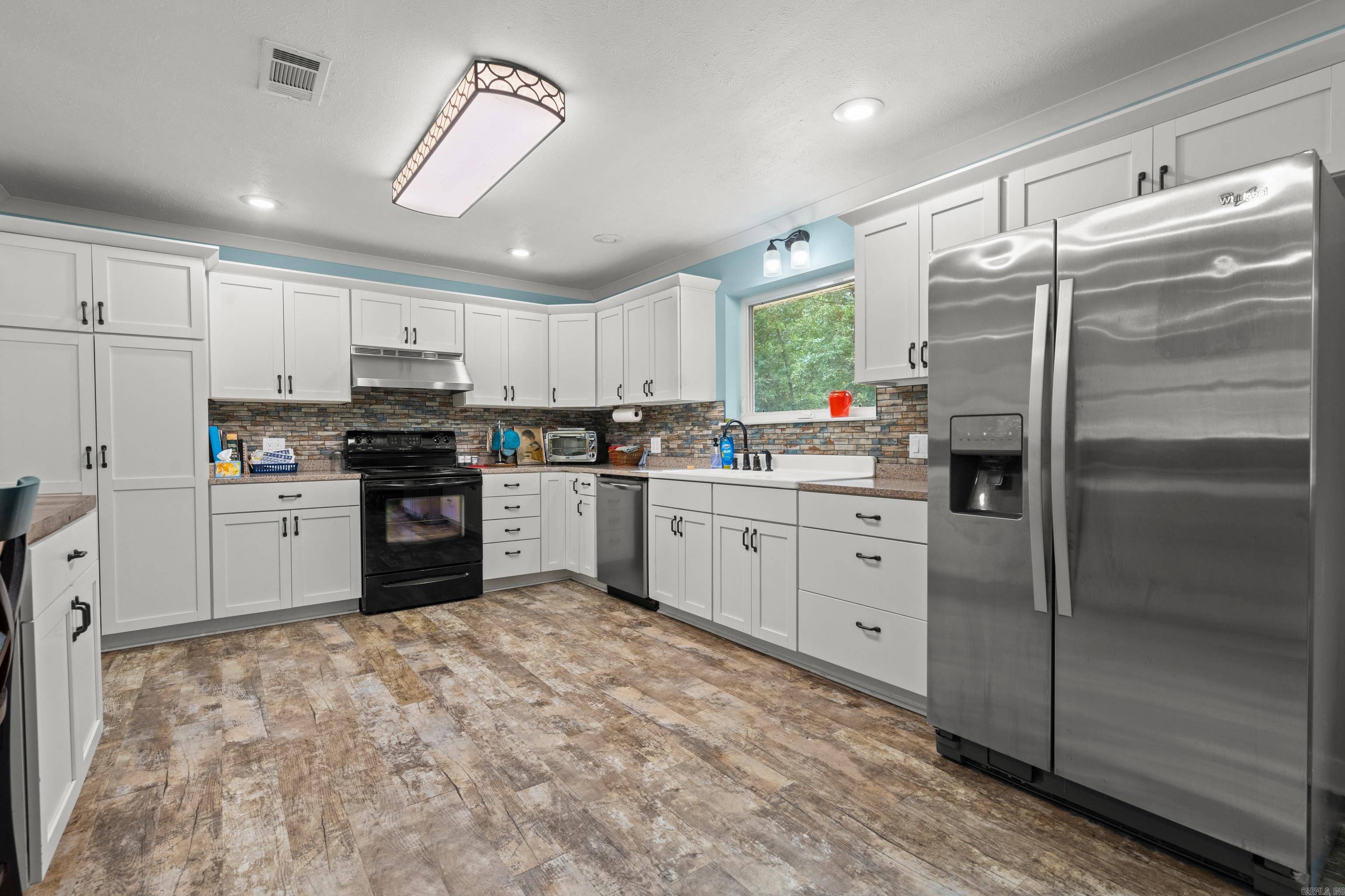 10 Summerland Ct  Conway, AR