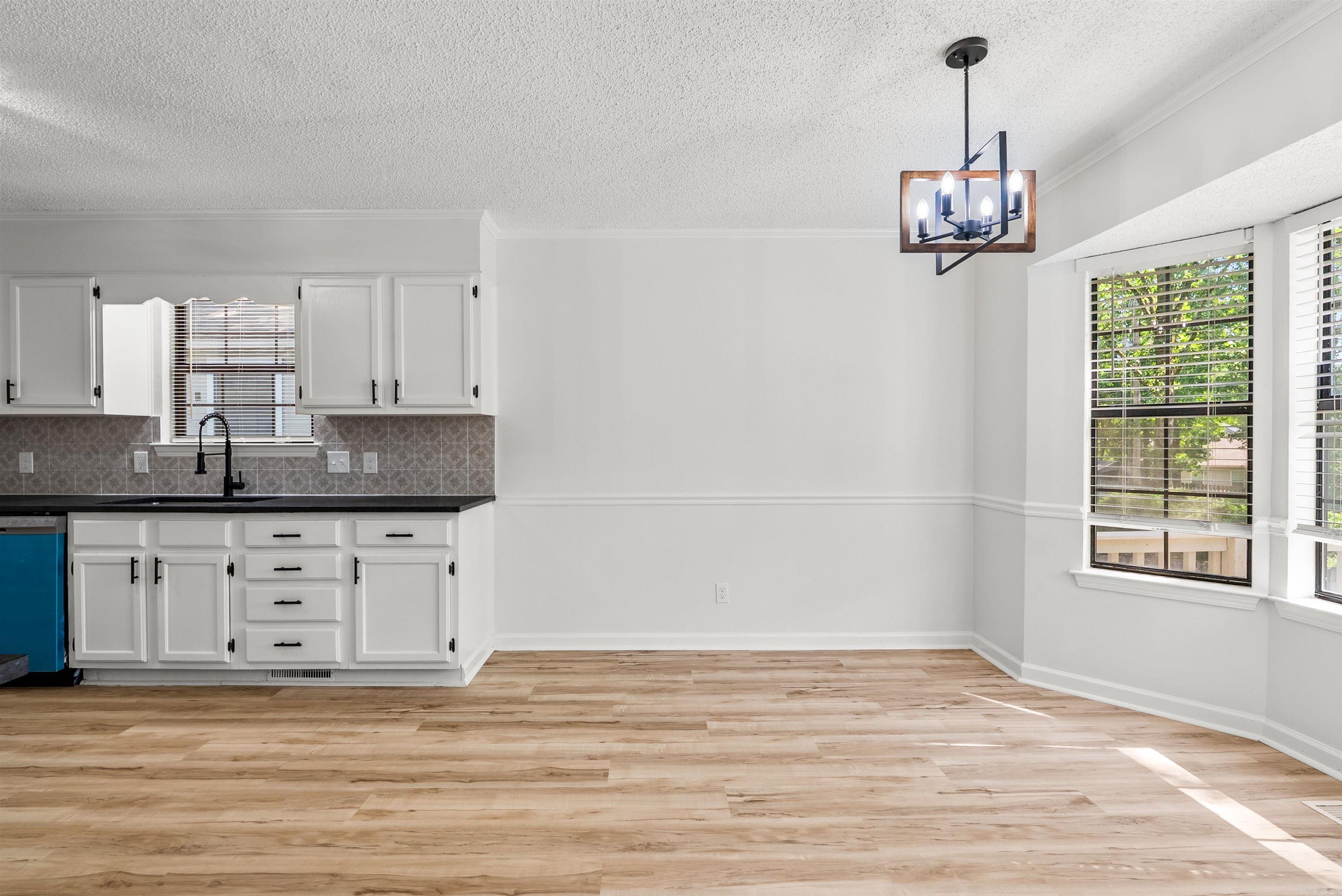 120 Whitewood  Sherwood, AR