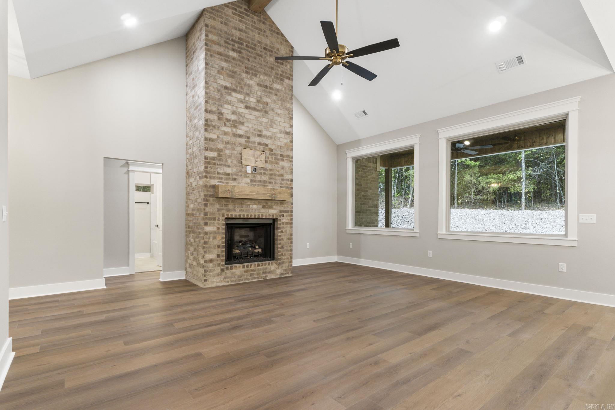 24 Brilliante Lane Hot Springs Village, AR 71909