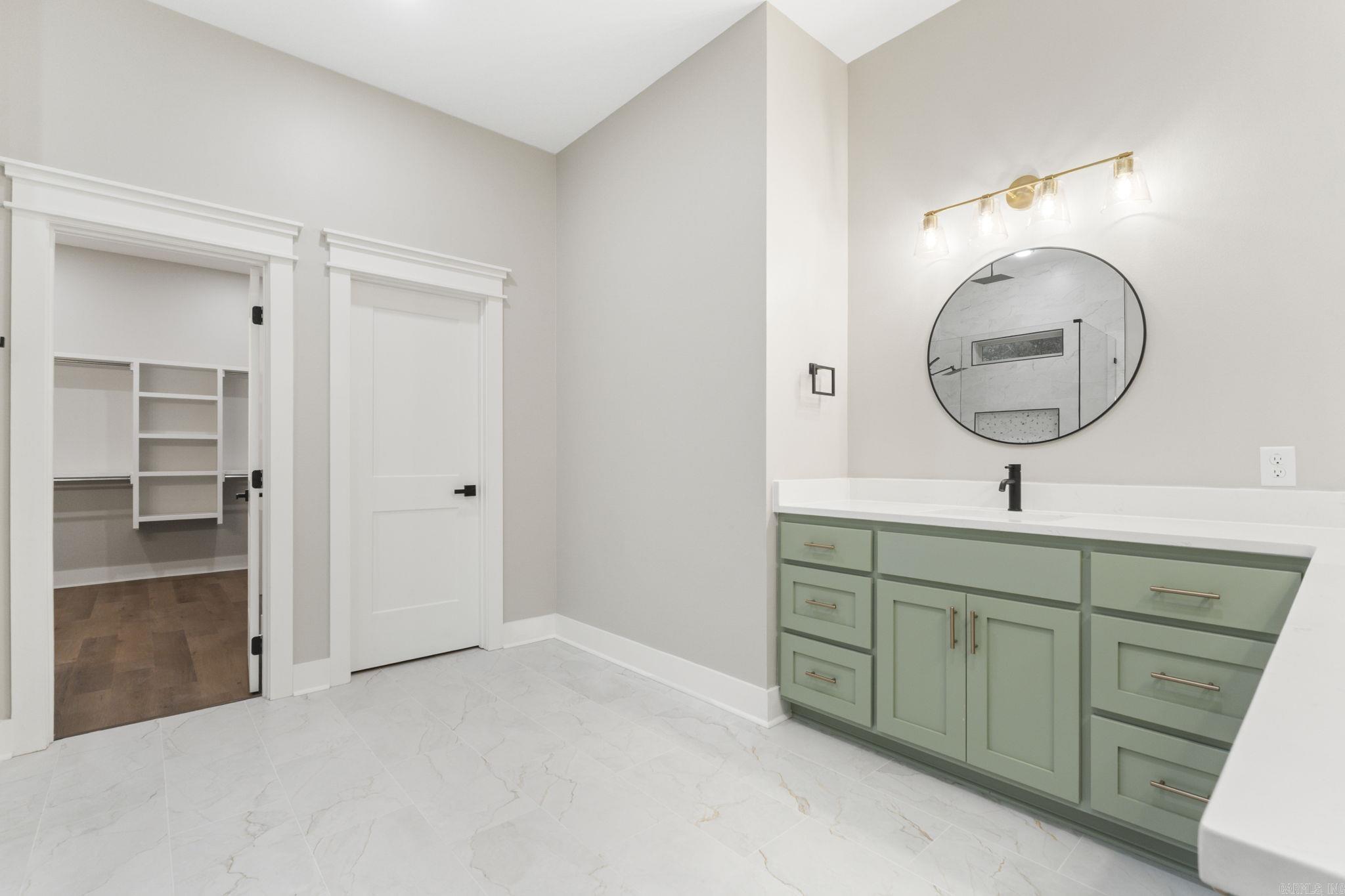 24 Brilliante Lane Hot Springs Village, AR 71909
