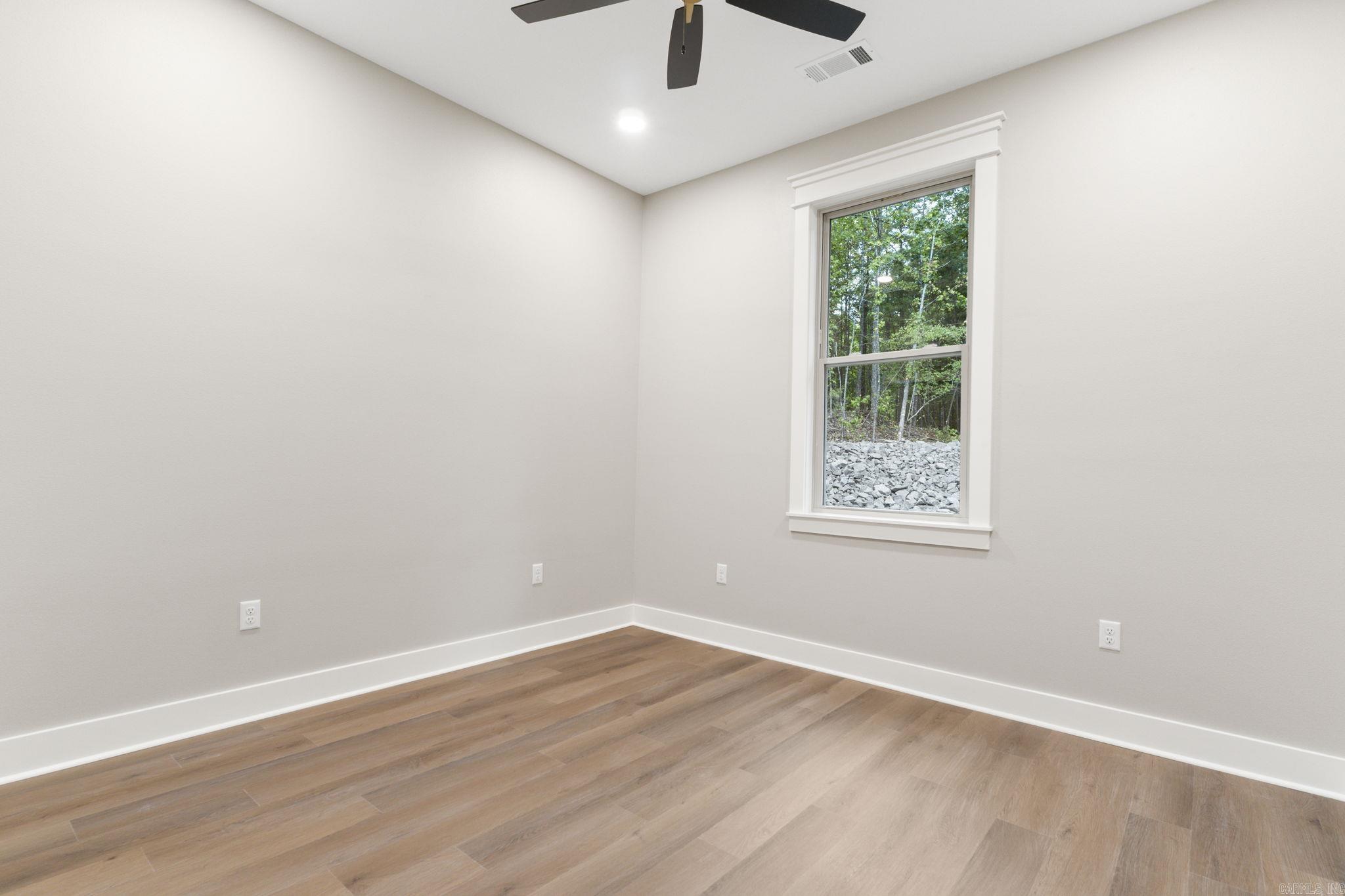 24 Brilliante Lane Hot Springs Village, AR 71909