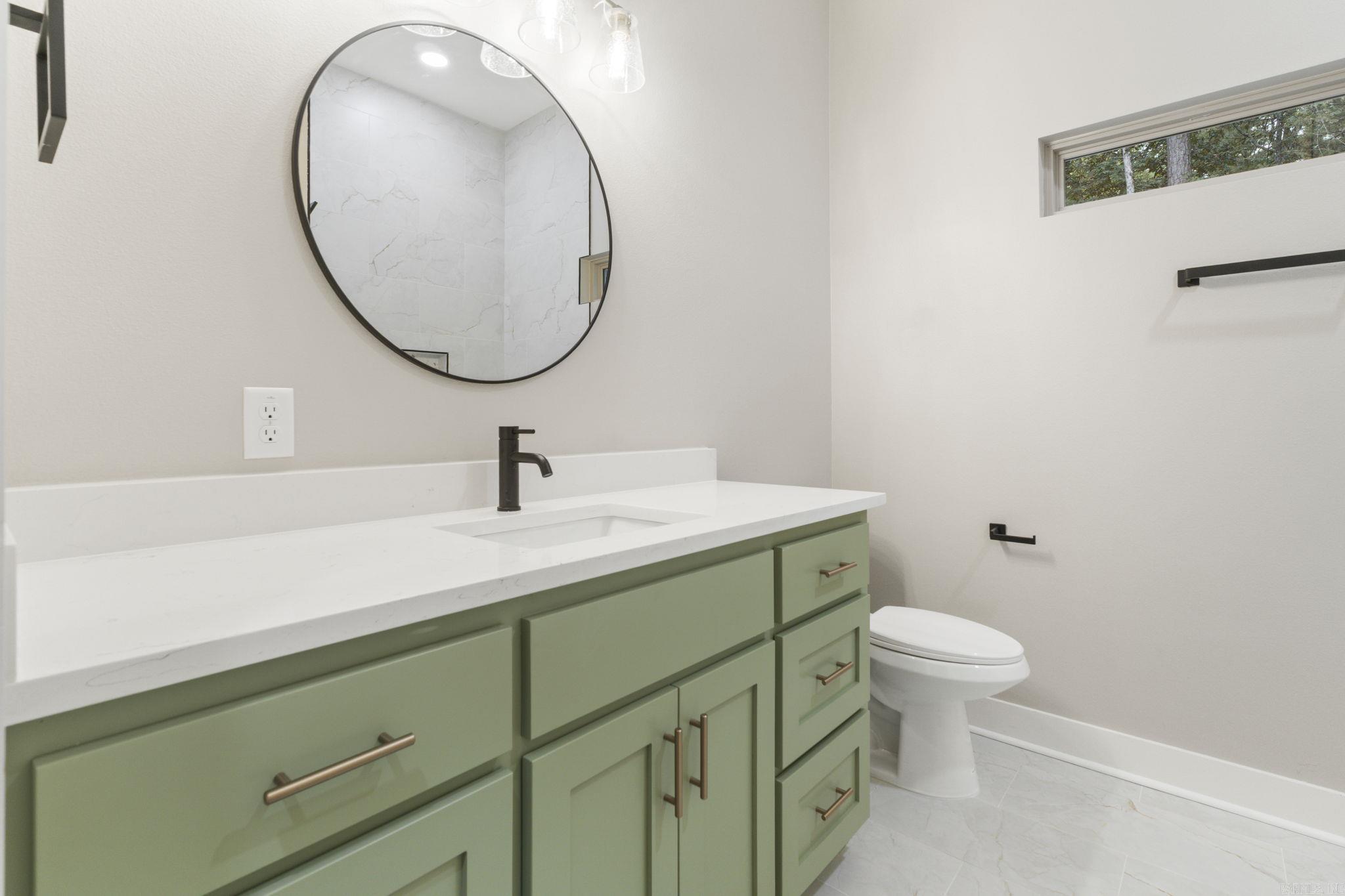 24 Brilliante Lane Hot Springs Village, AR 71909