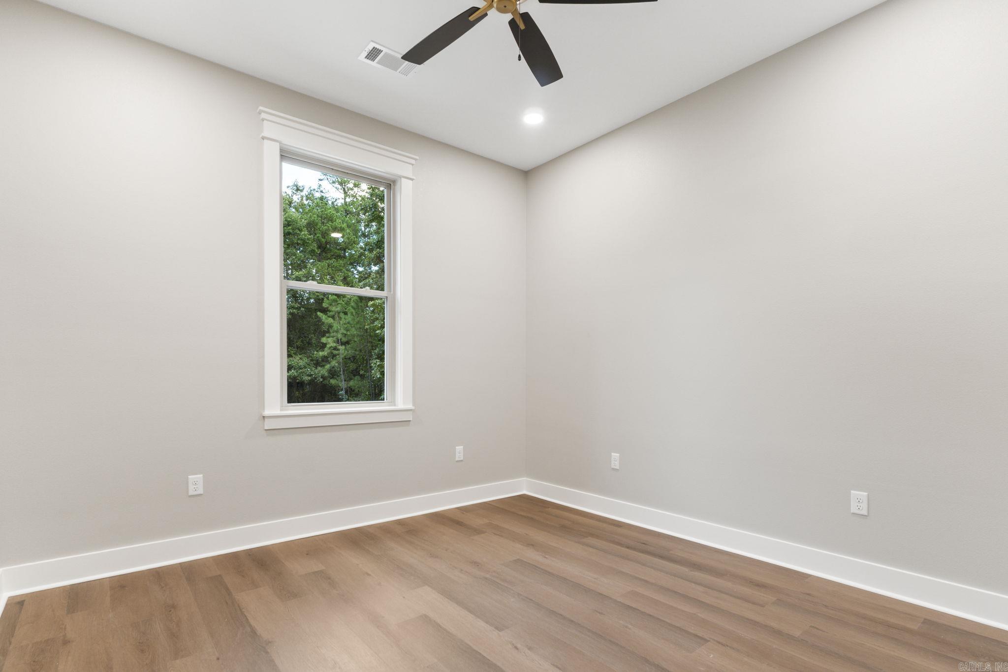 24 Brilliante Lane Hot Springs Village, AR 71909