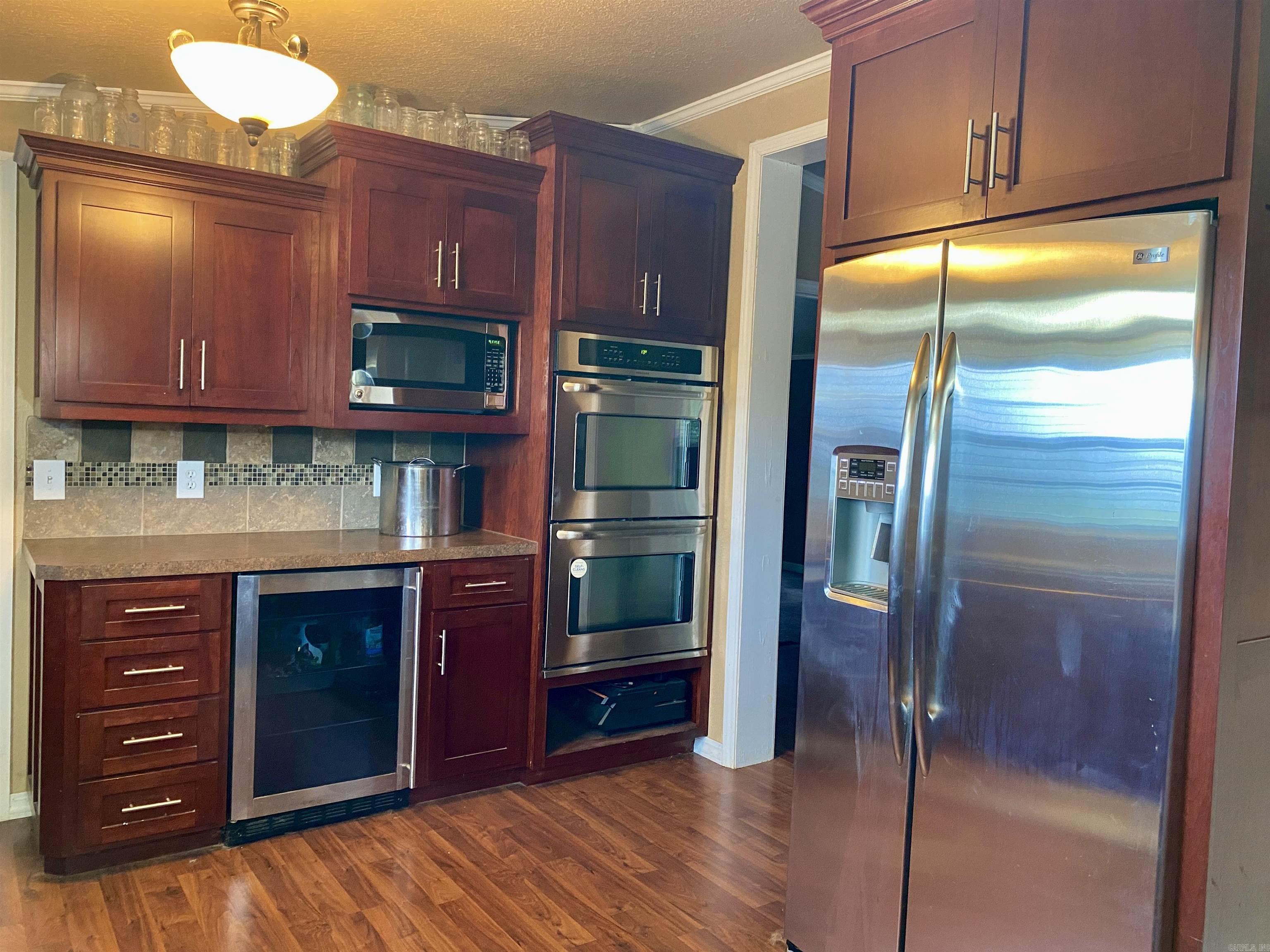 796 N Main Street  Coal Hill, AR