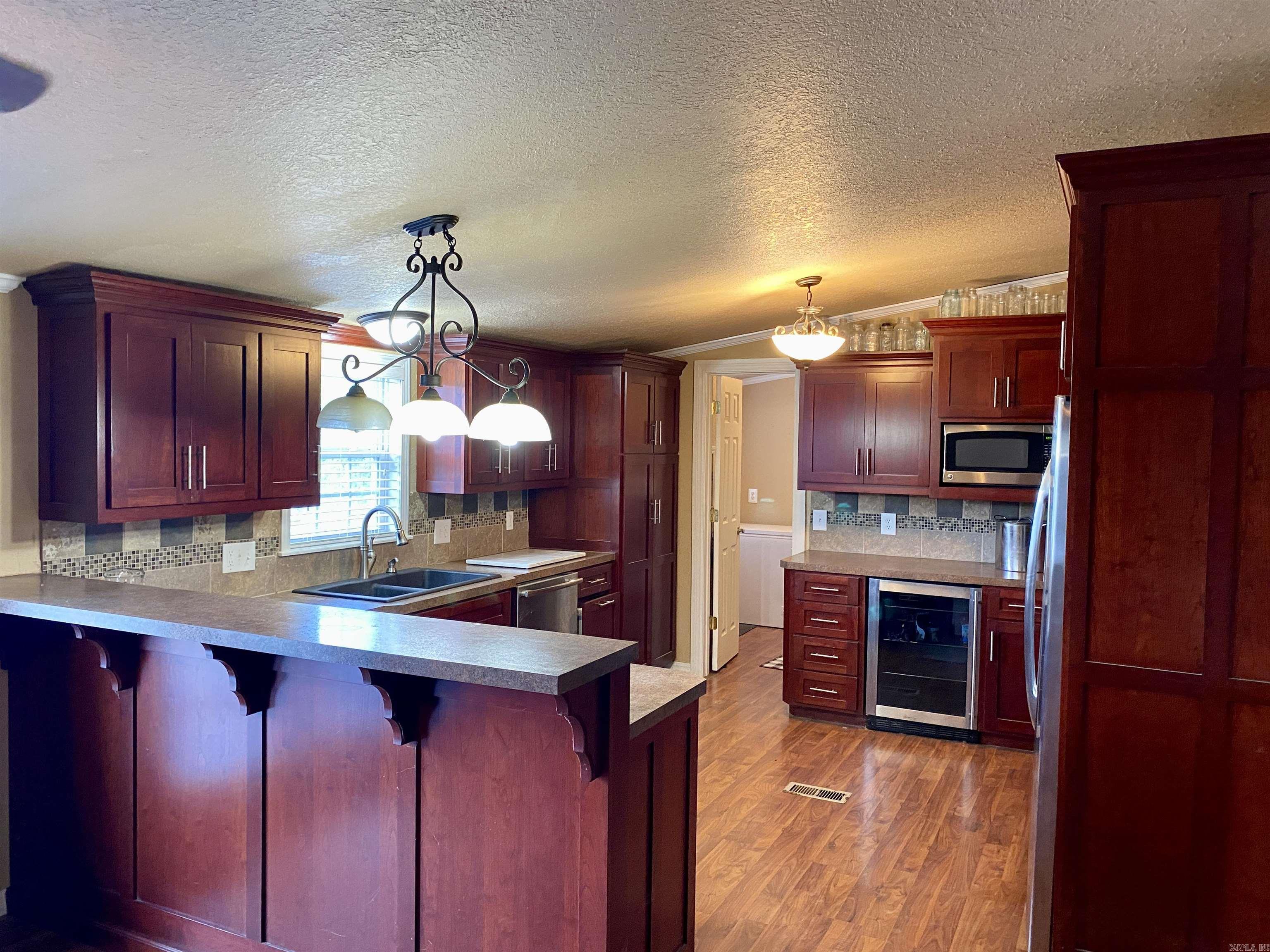 796 N Main Street  Coal Hill, AR