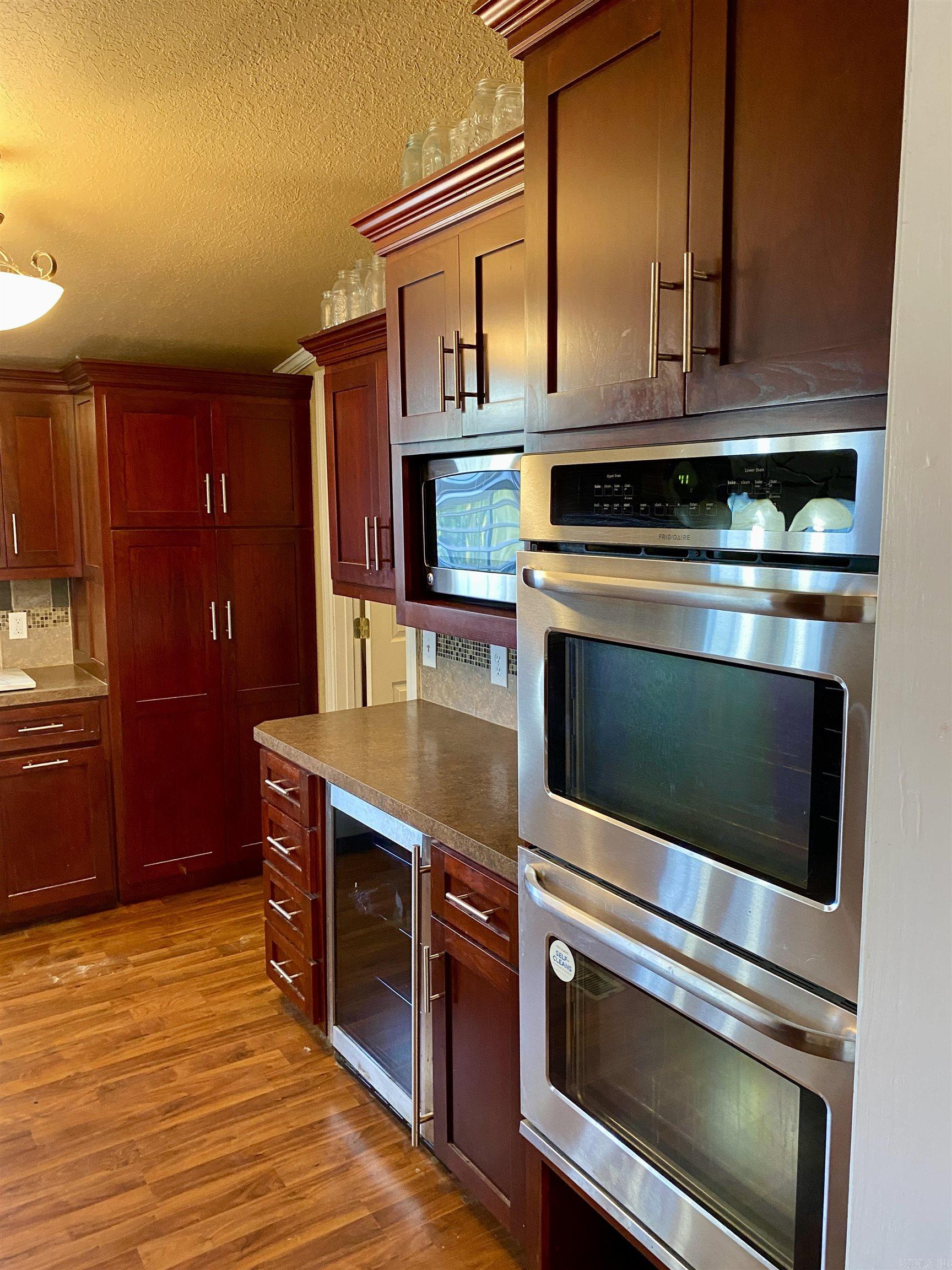 796 N Main Street  Coal Hill, AR