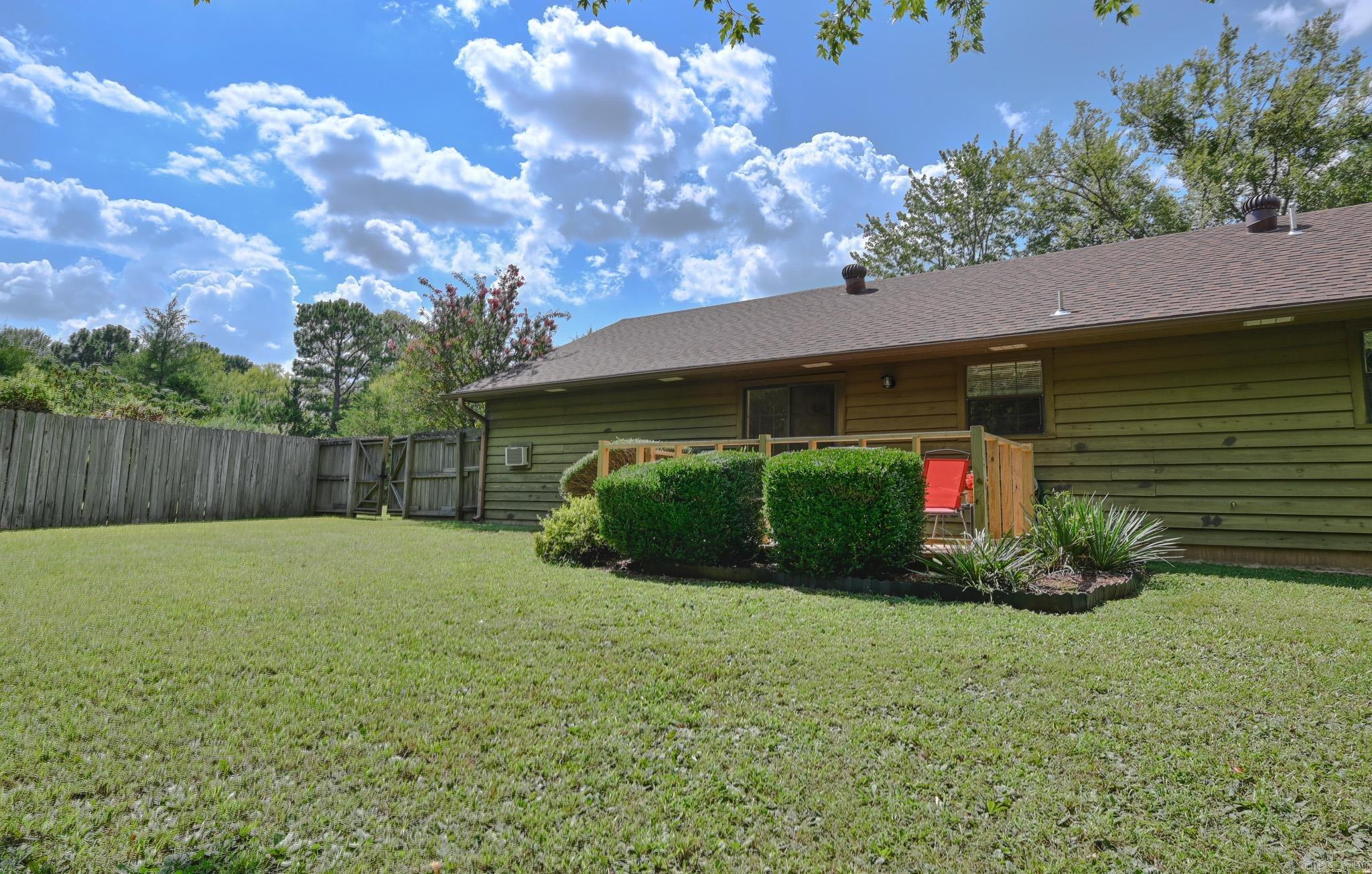 1108 Weiss St  Mena, AR