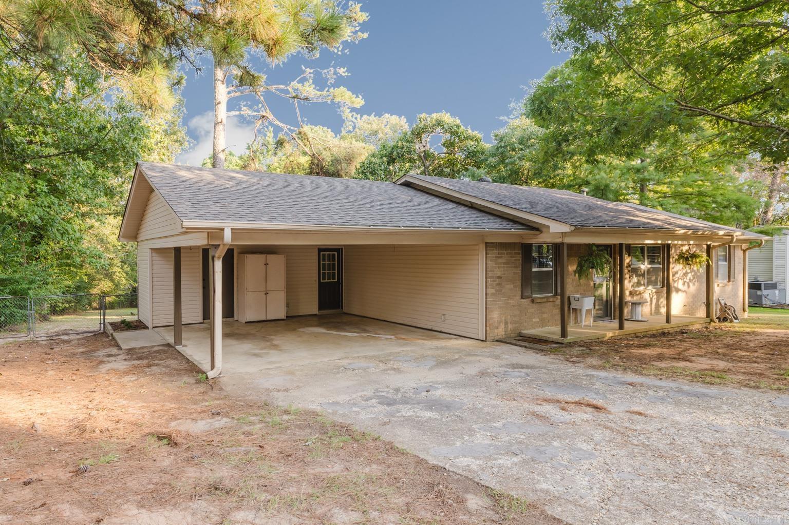 4207 Glenda  Benton, AR