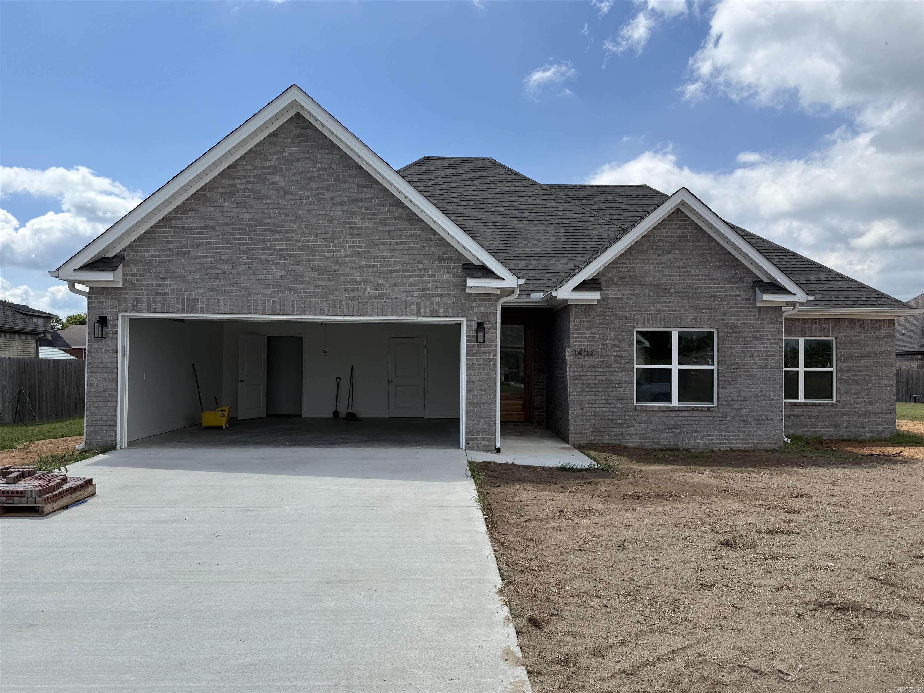 1407 Pamela Lake City, AR 72437