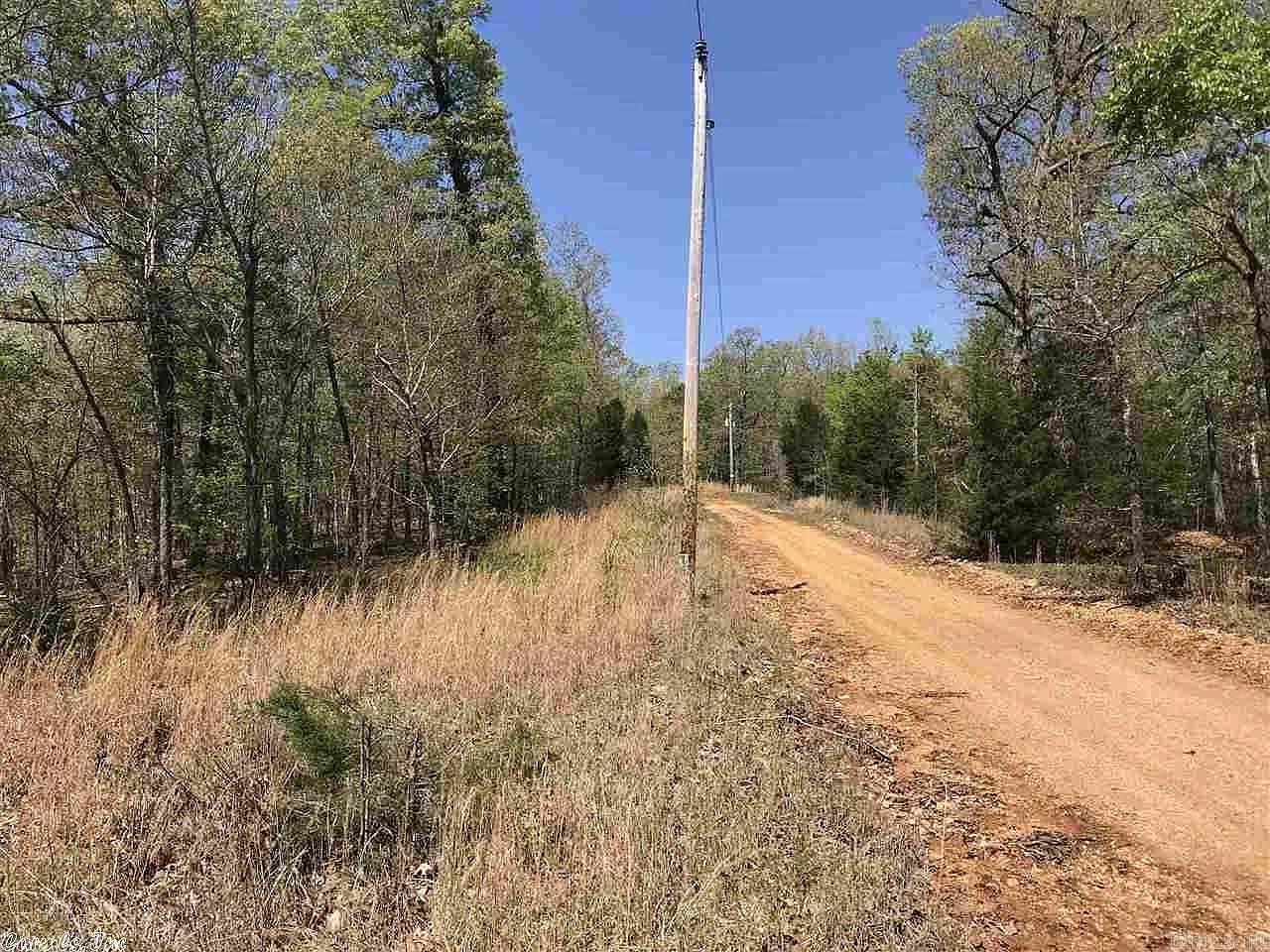 32-34 Red Oak Trail  Hardy, AR