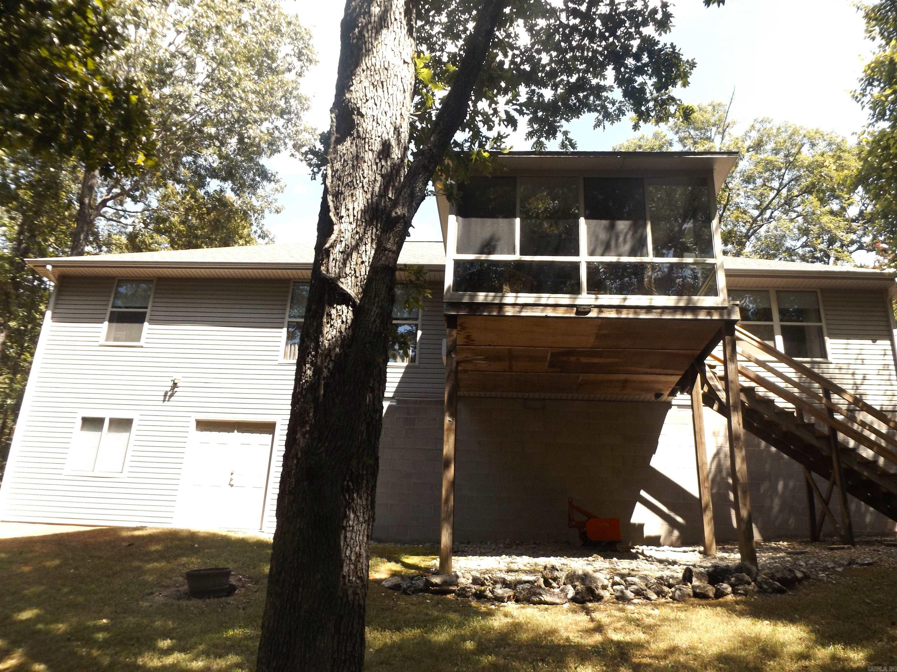 107 Lancelot Lane  Bull Shoals, AR