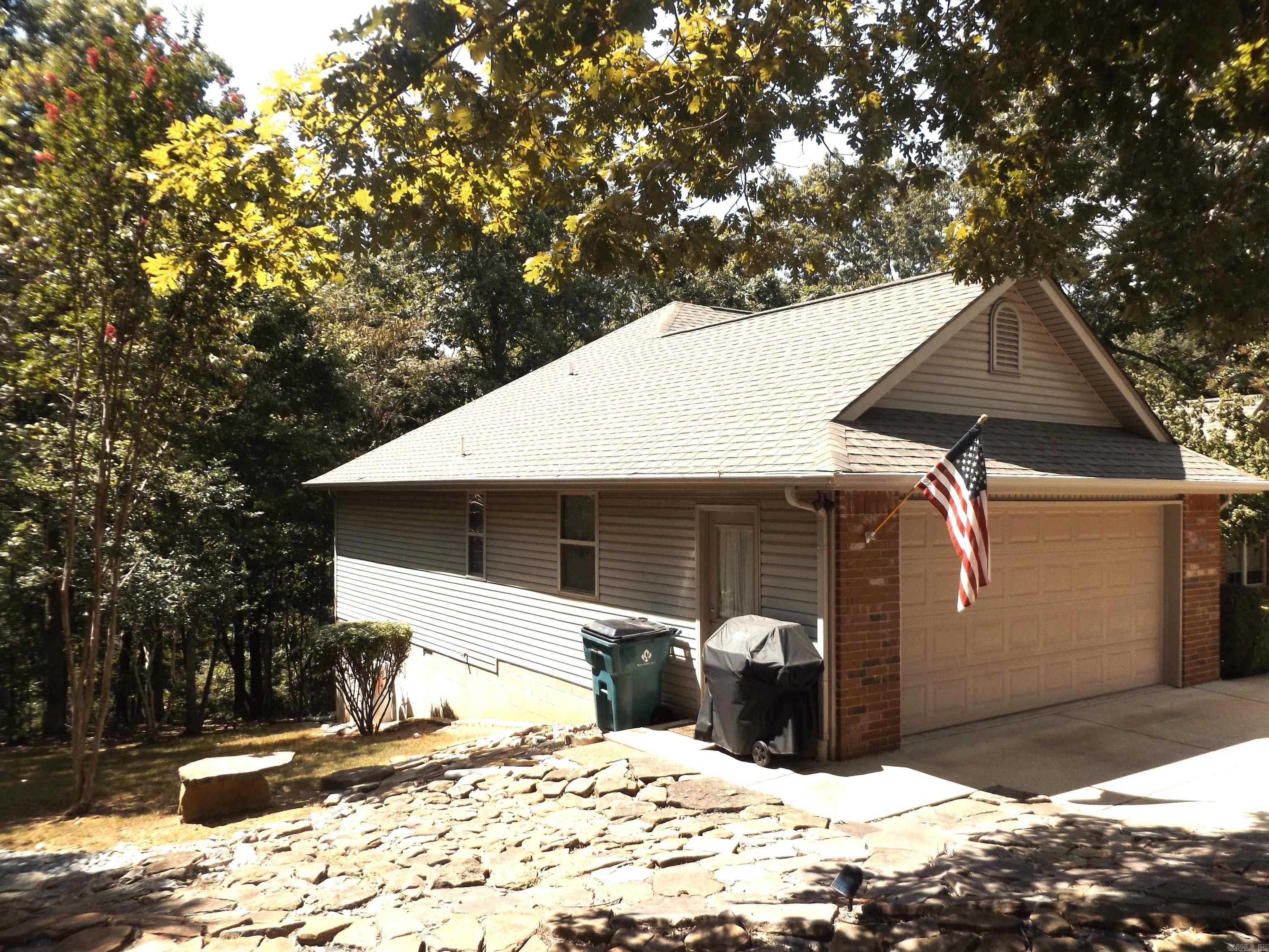 107 Lancelot Lane  Bull Shoals, AR
