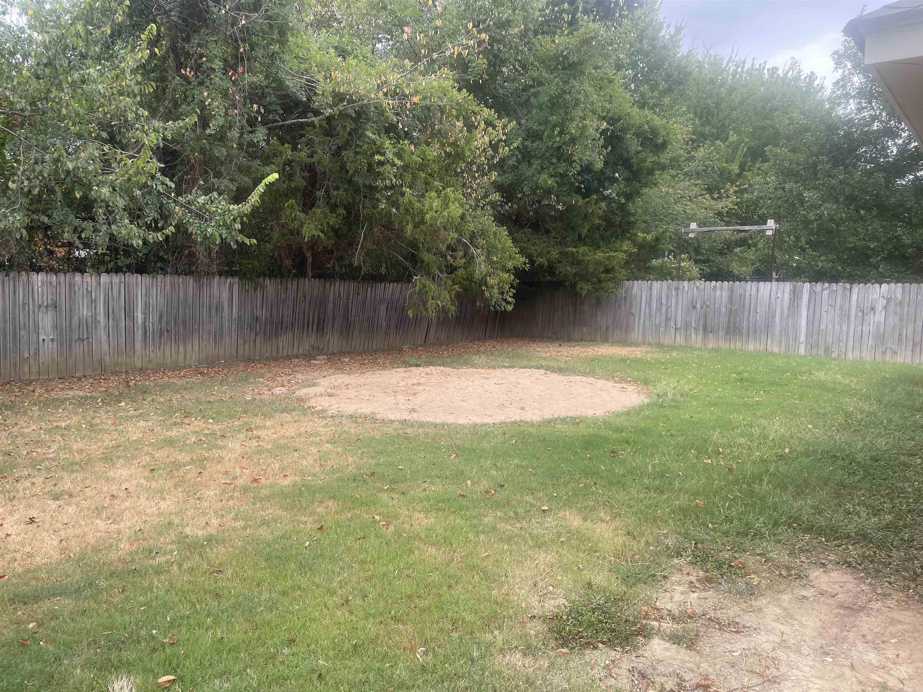 2250 Landover  Conway, AR