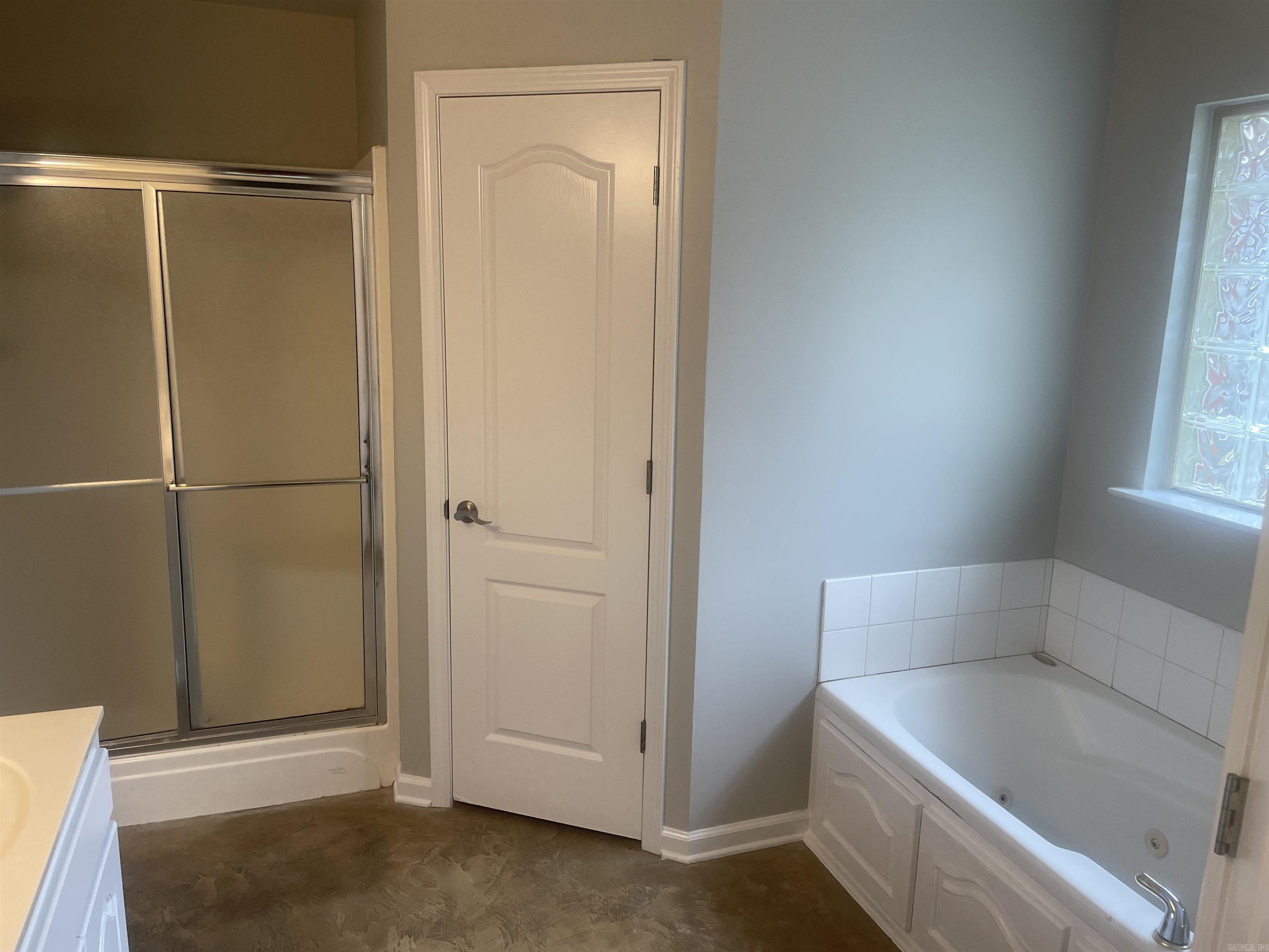 2250 Landover  Conway, AR
