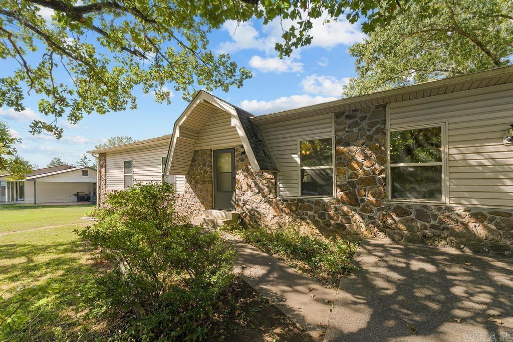 191 Cedar Crest Dr  Clinton, AR