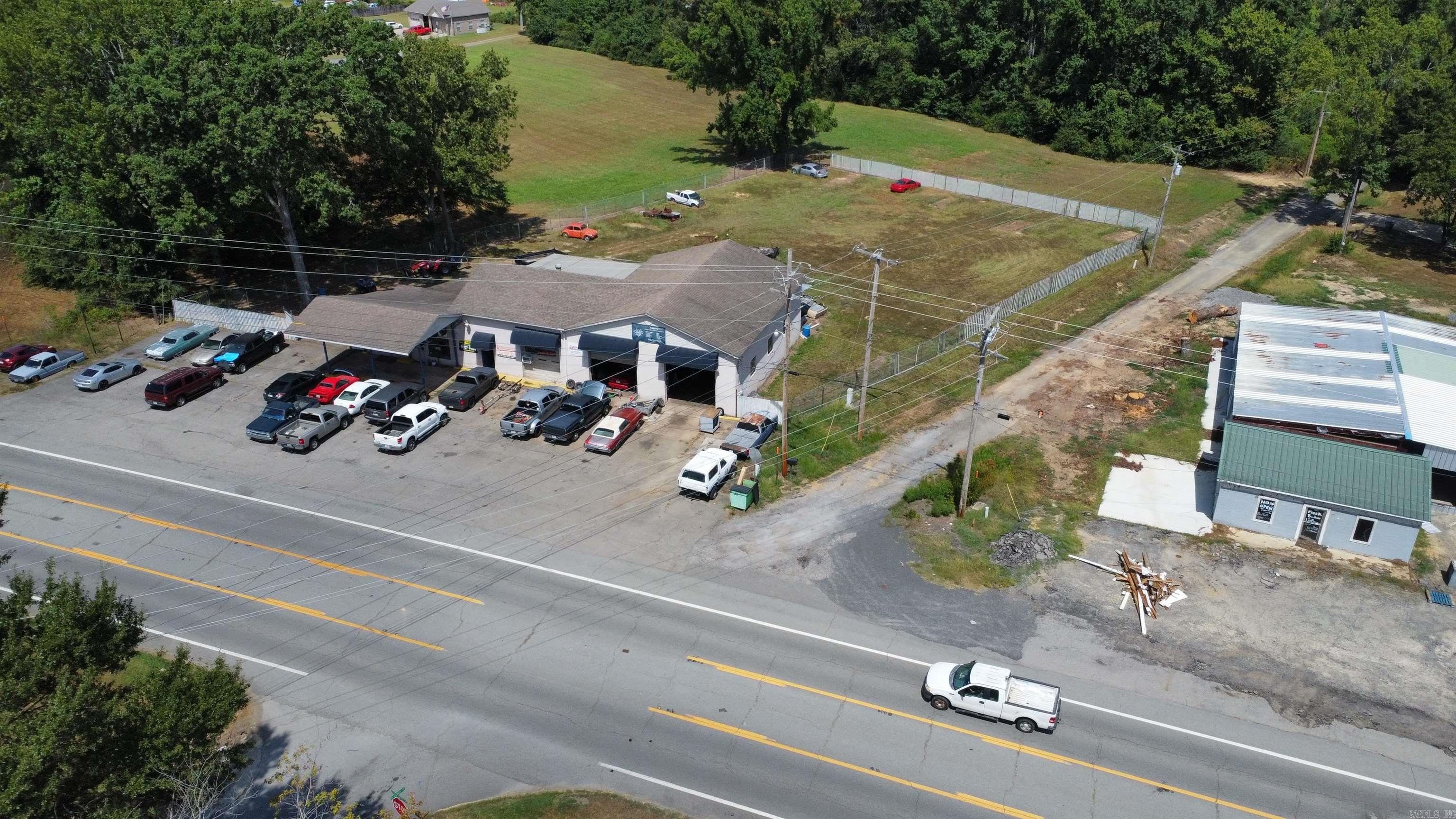 702 Dewitt Henry Dr  Beebe, AR