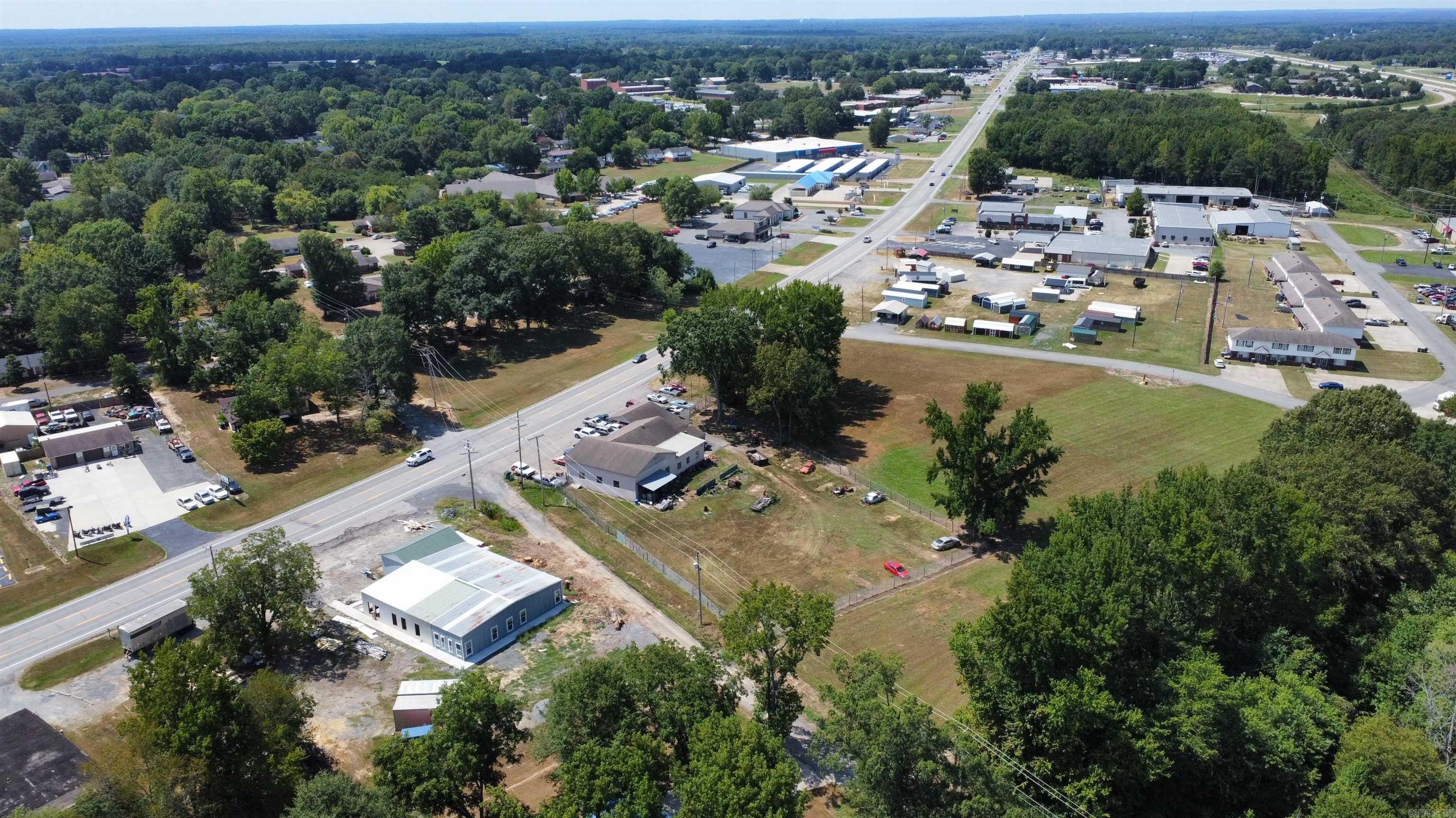702 Dewitt Henry Dr  Beebe, AR