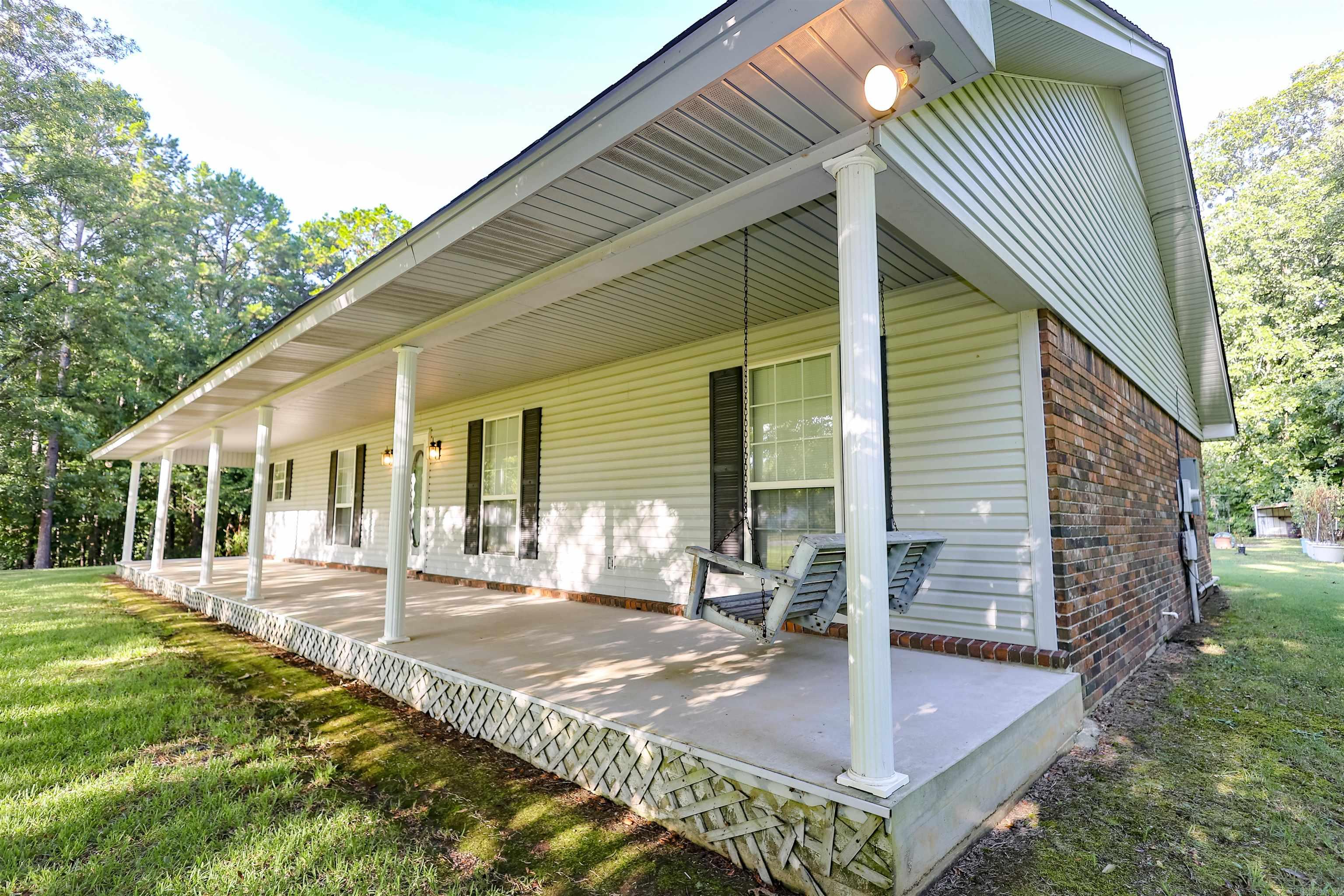 1593 Highway 27  Story, AR