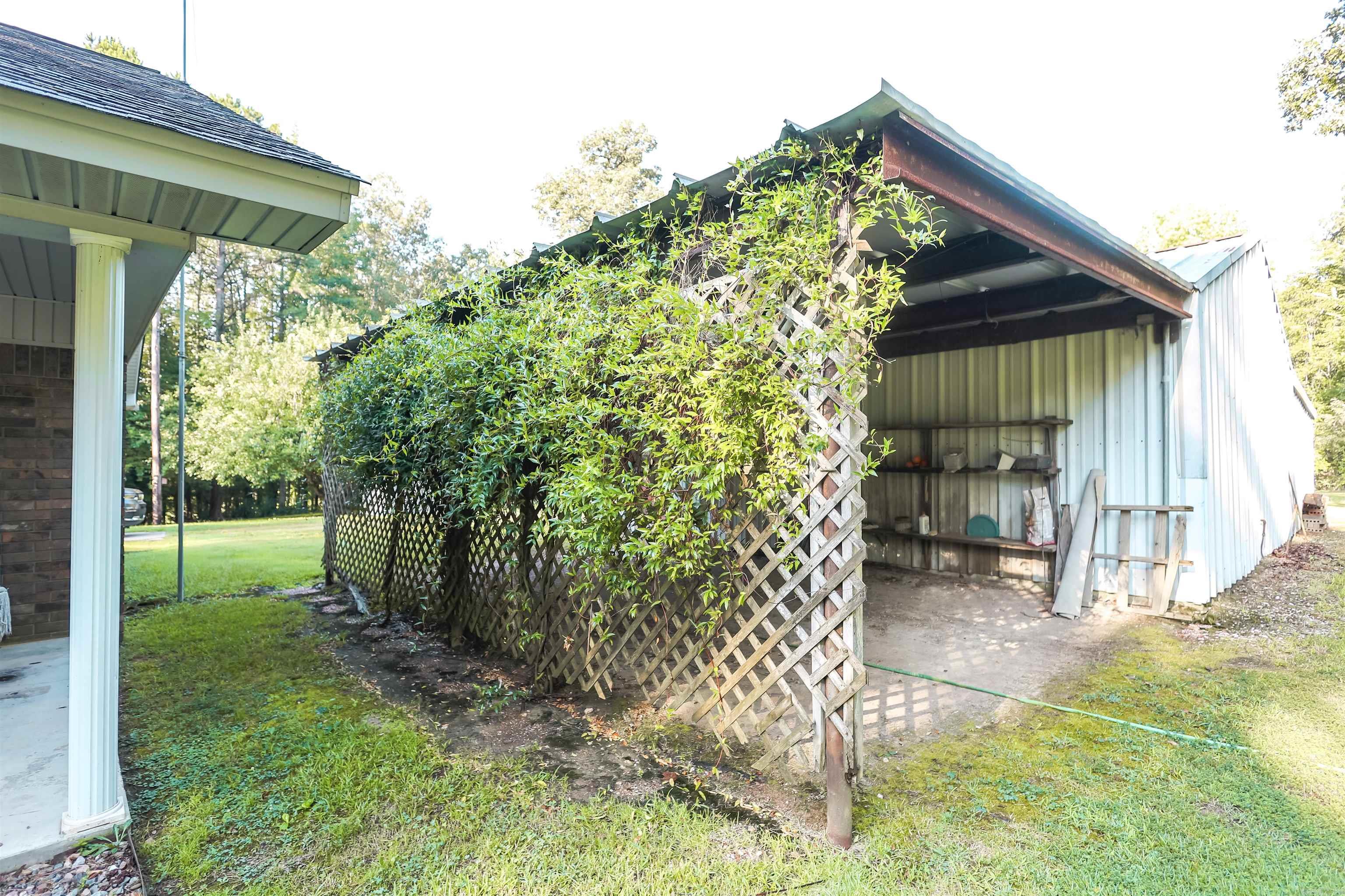 1593 Highway 27  Story, AR