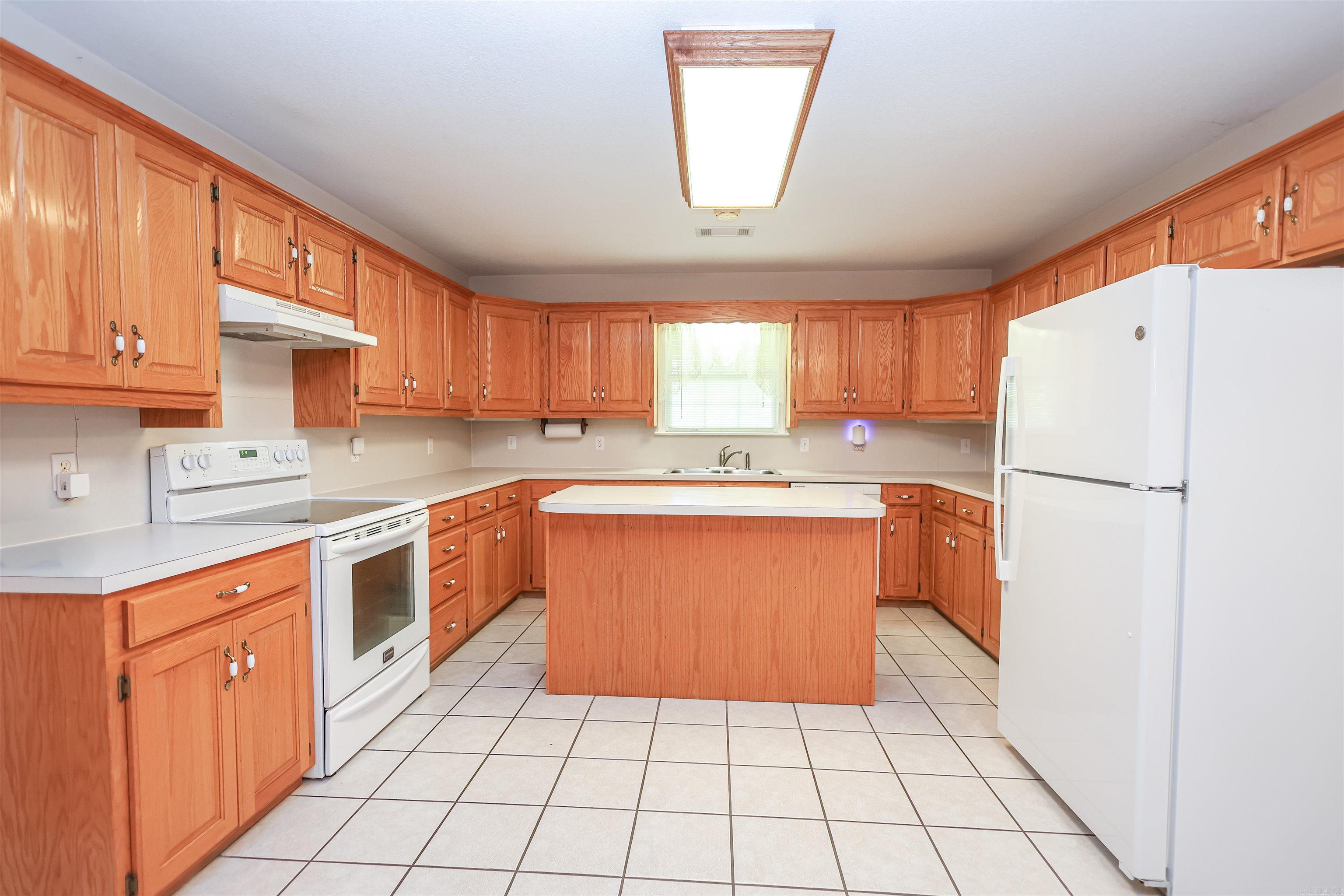 1593 Highway 27  Story, AR