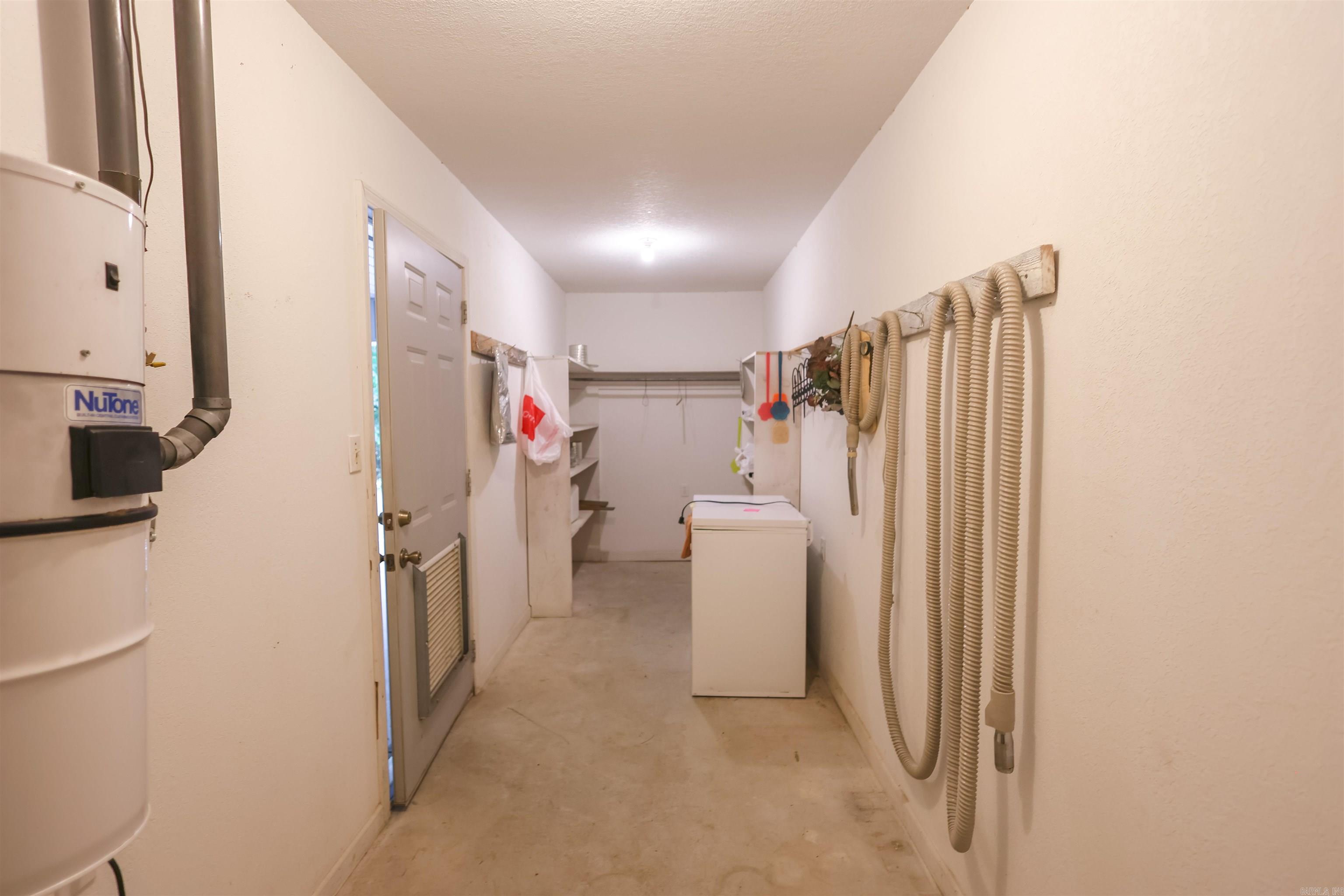 1593 Highway 27  Story, AR