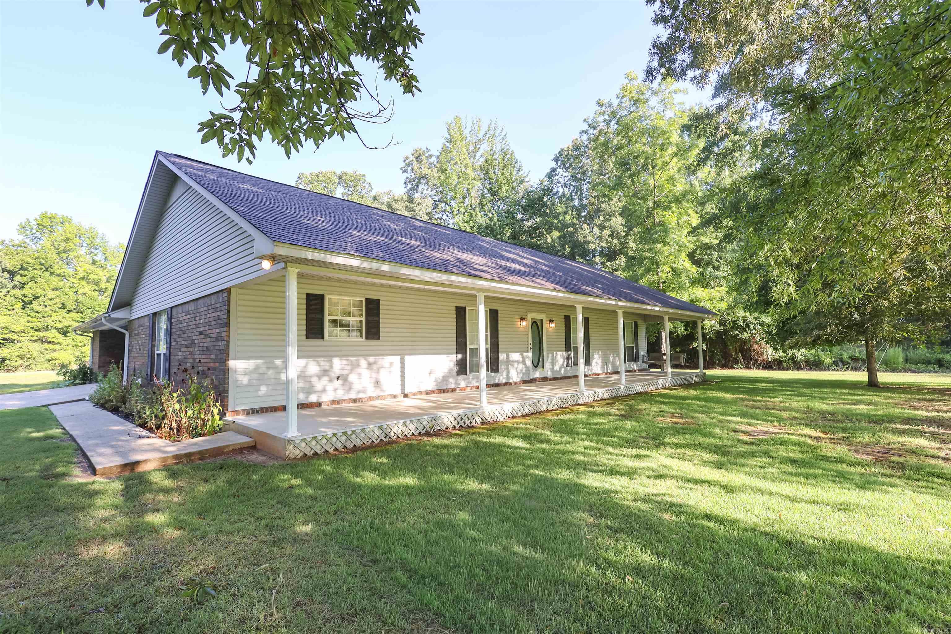 1593 Highway 27  Story, AR