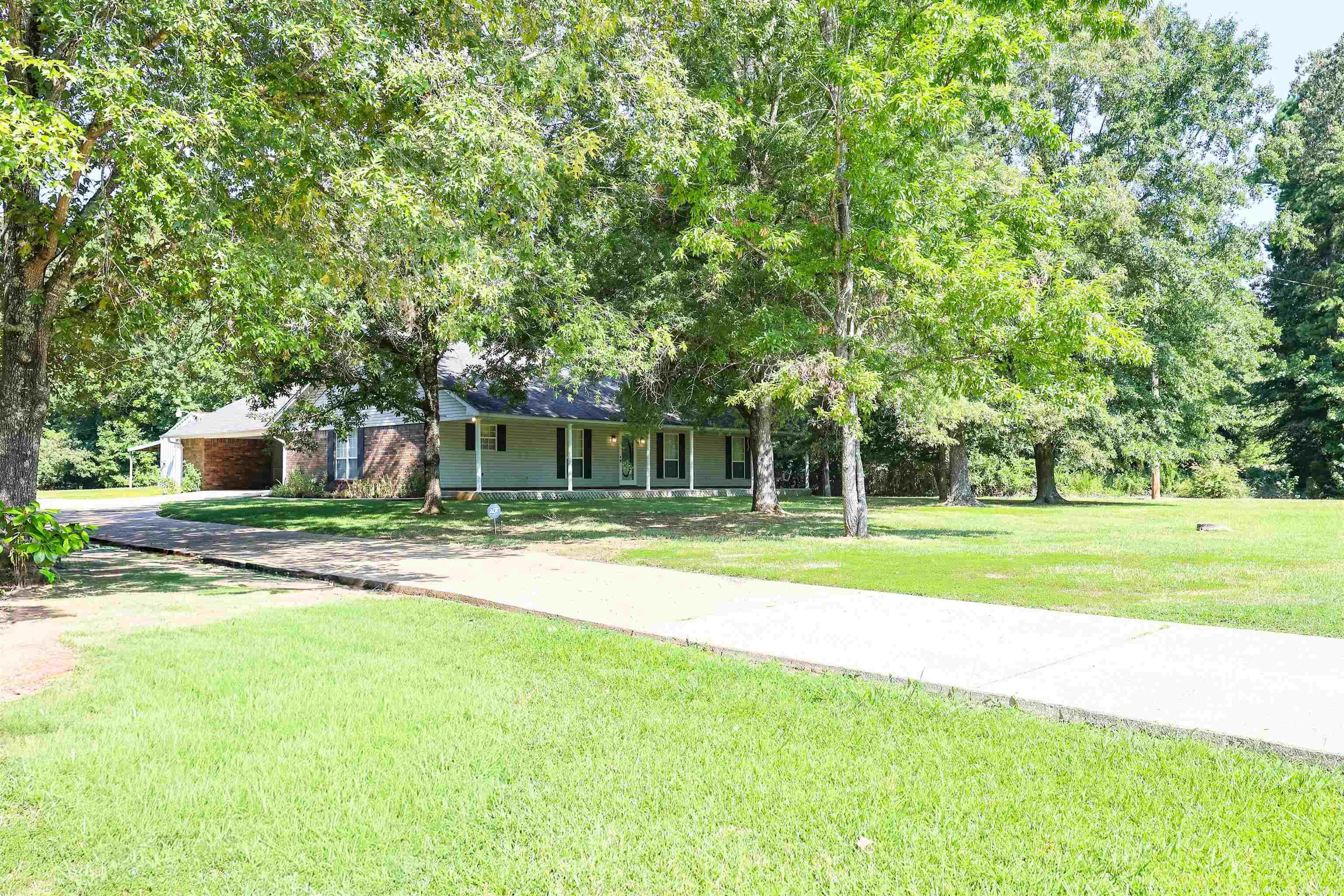 1593 Highway 27  Story, AR