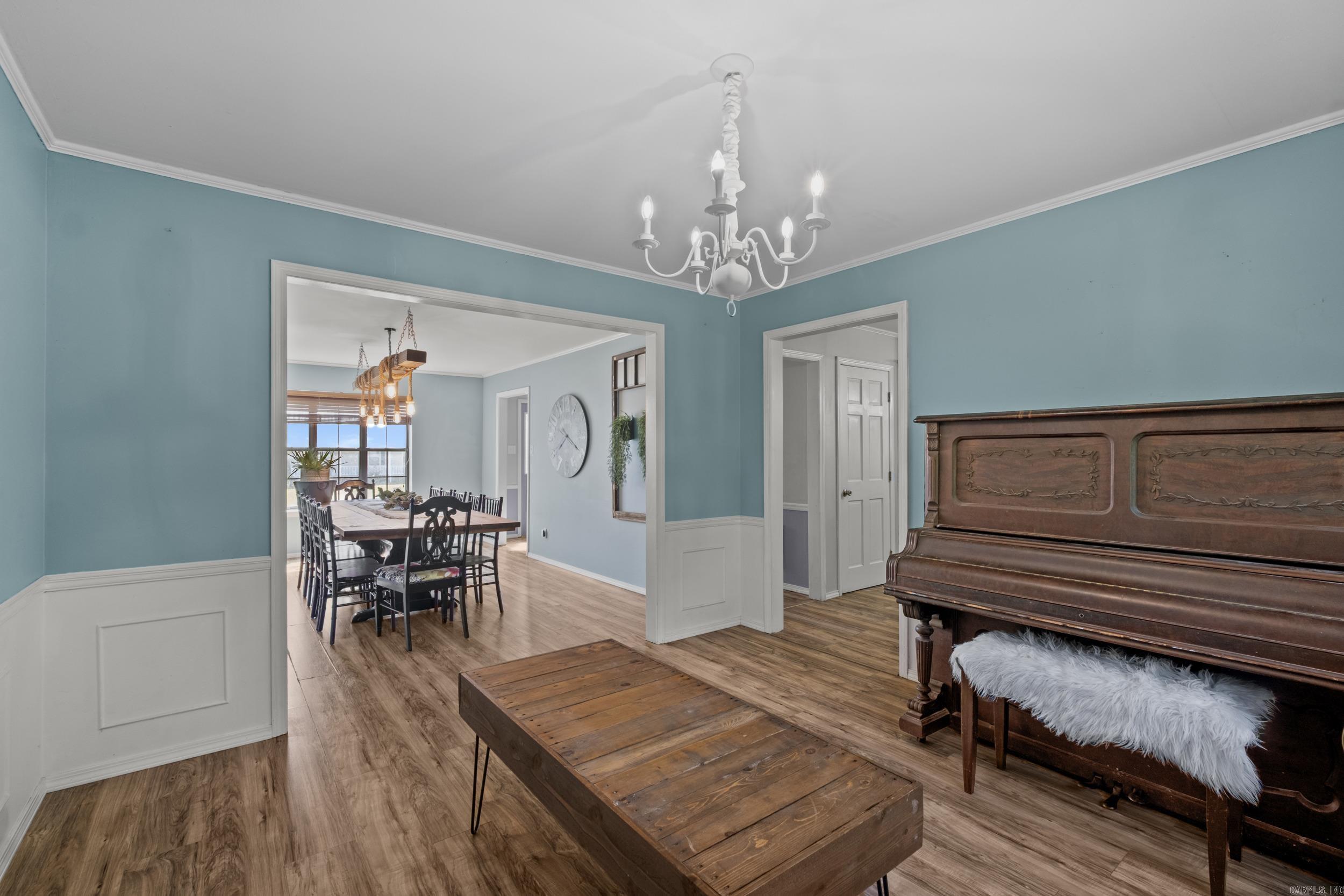 3800 beaver Circle Benton, AR 72019