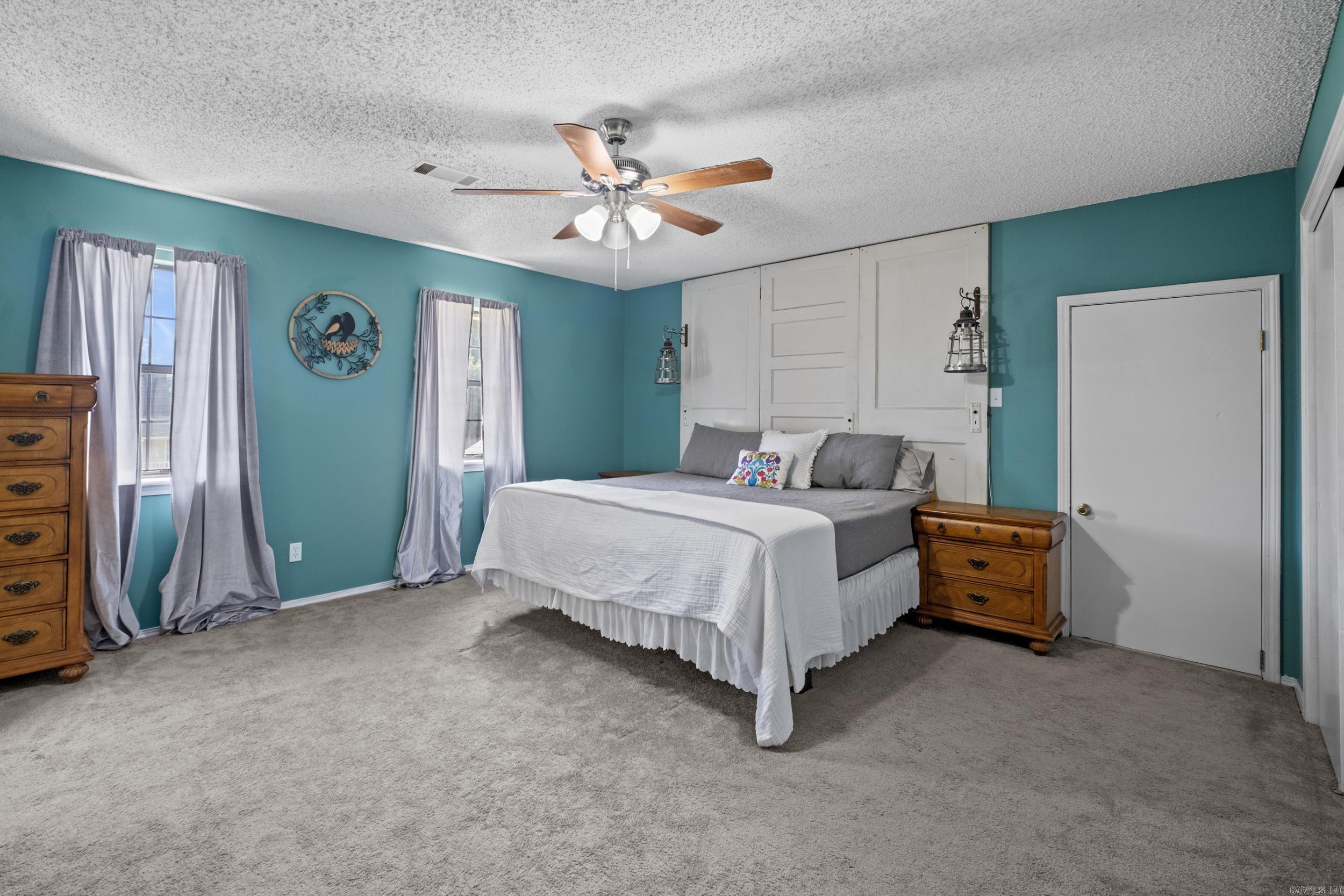 3800 beaver Circle Benton, AR 72019