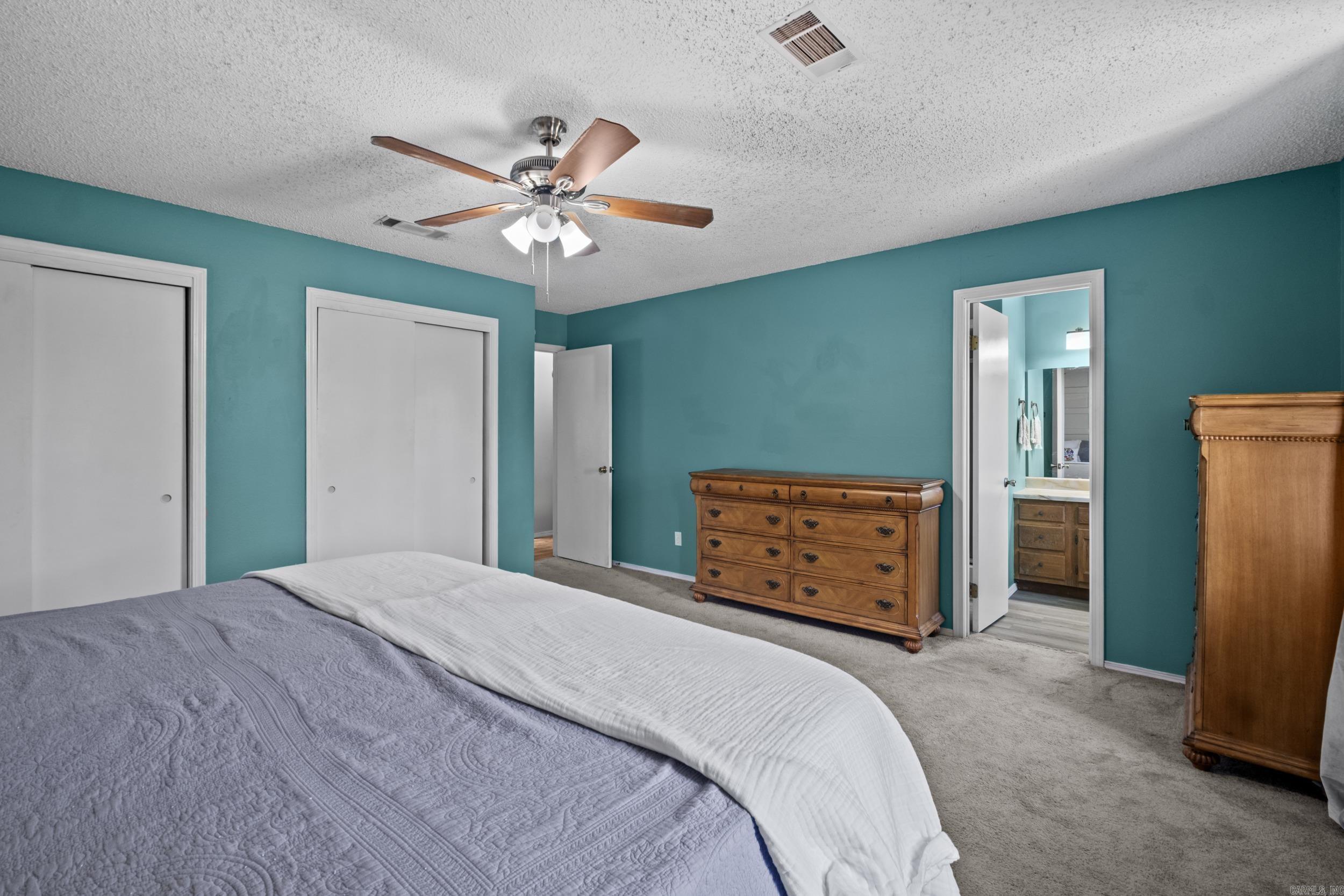 3800 beaver Circle Benton, AR 72019
