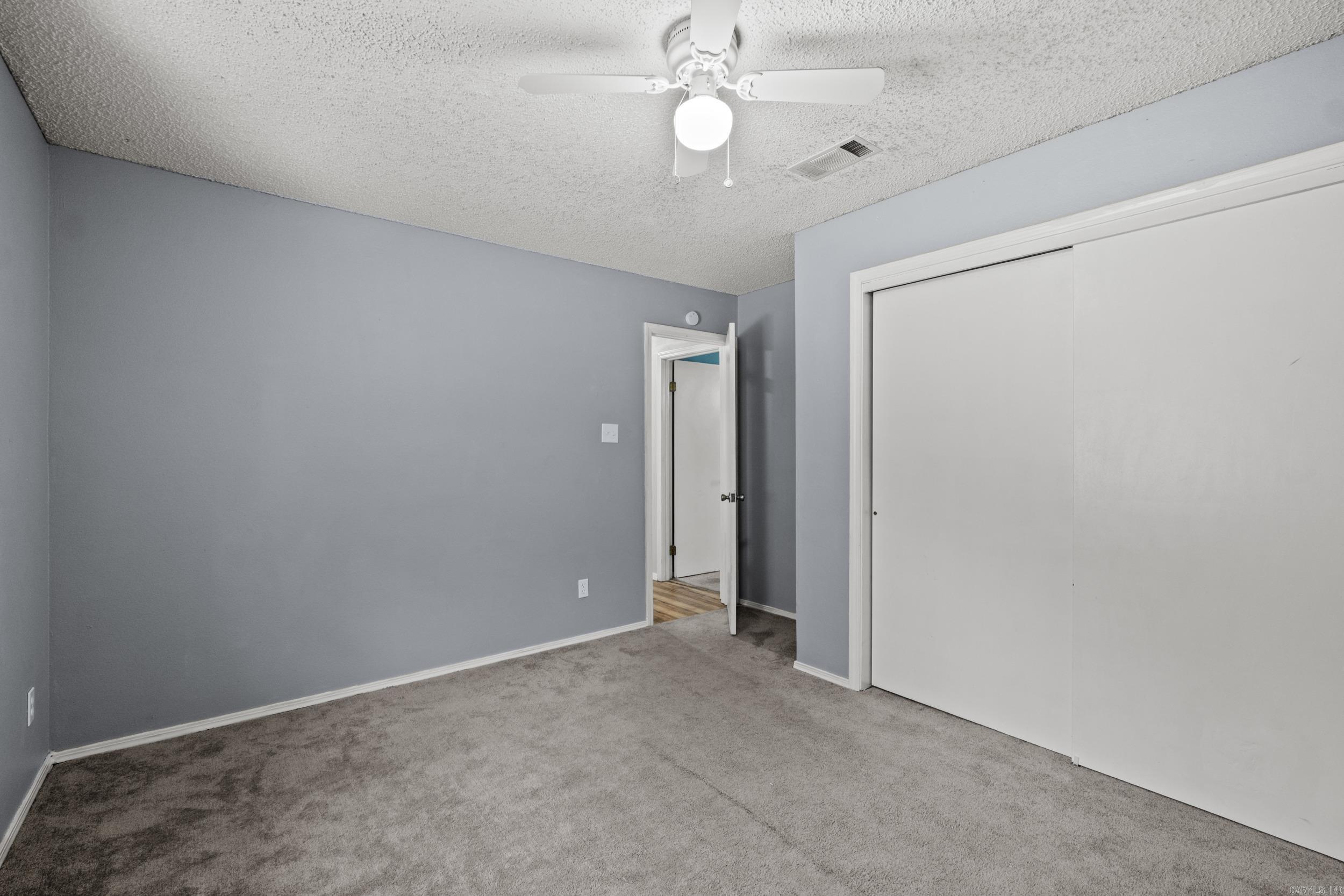 3800 beaver Circle Benton, AR 72019