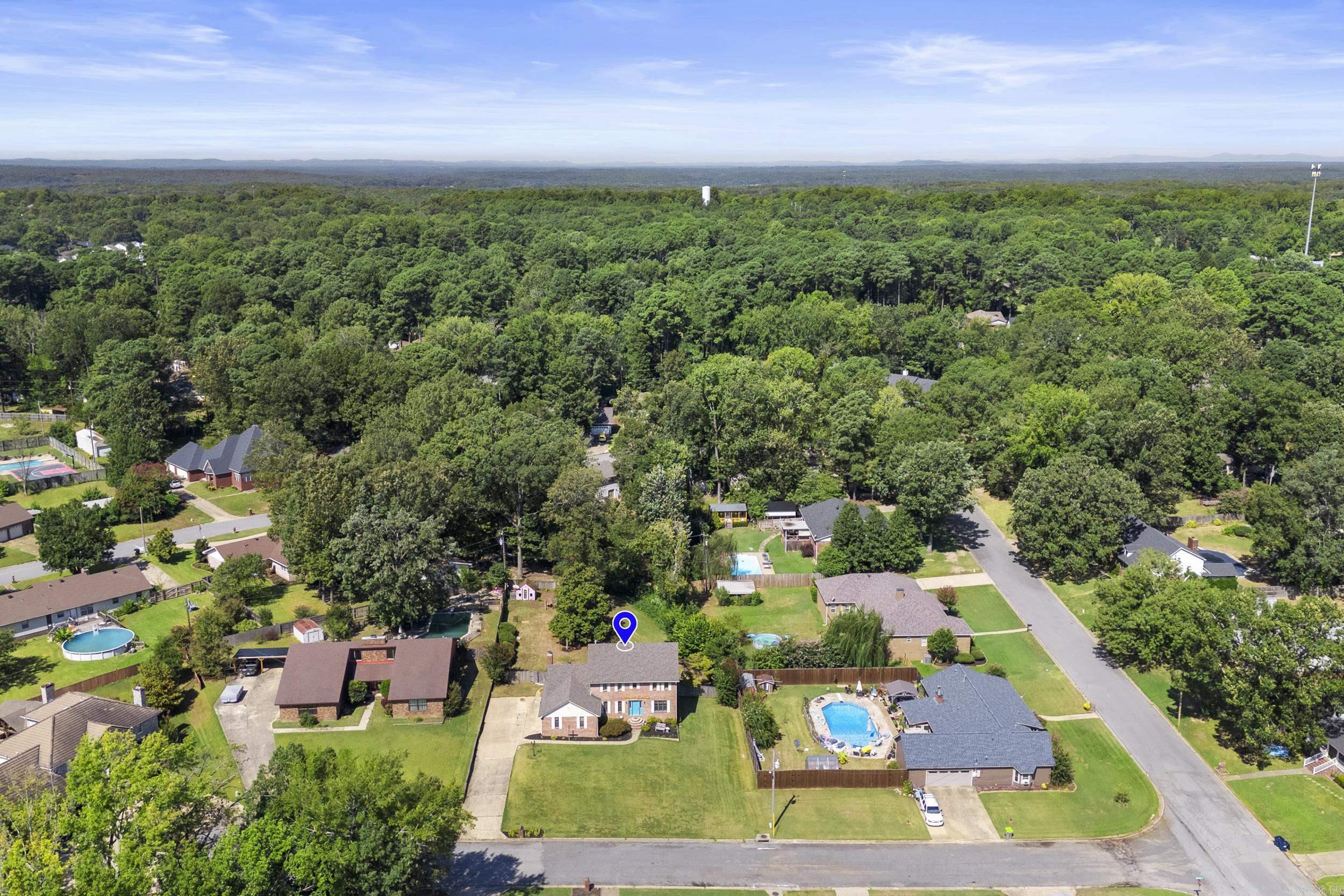 3800 beaver Circle Benton, AR 72019