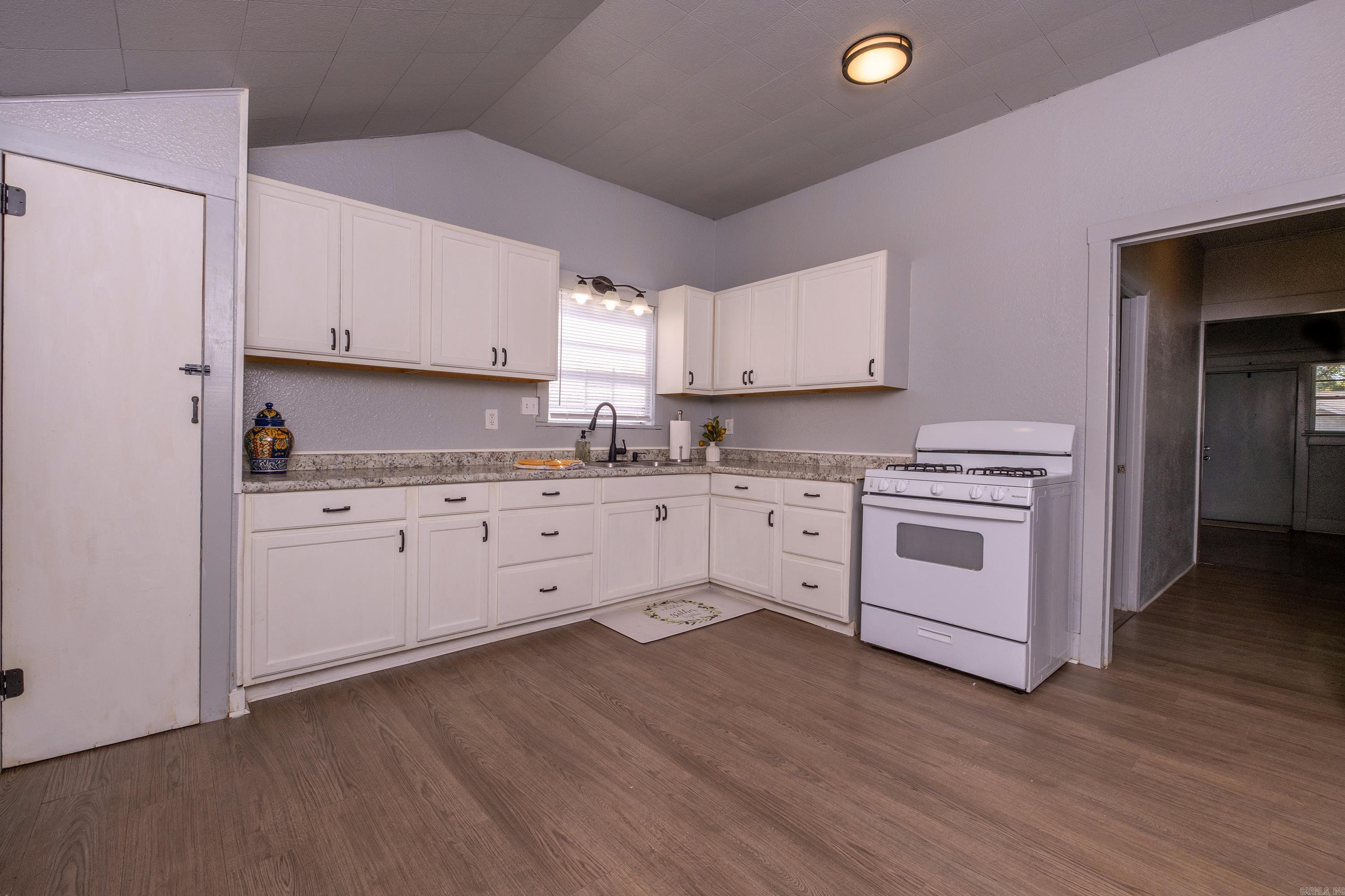 1801 W Long 17th St  North Little Rock, AR