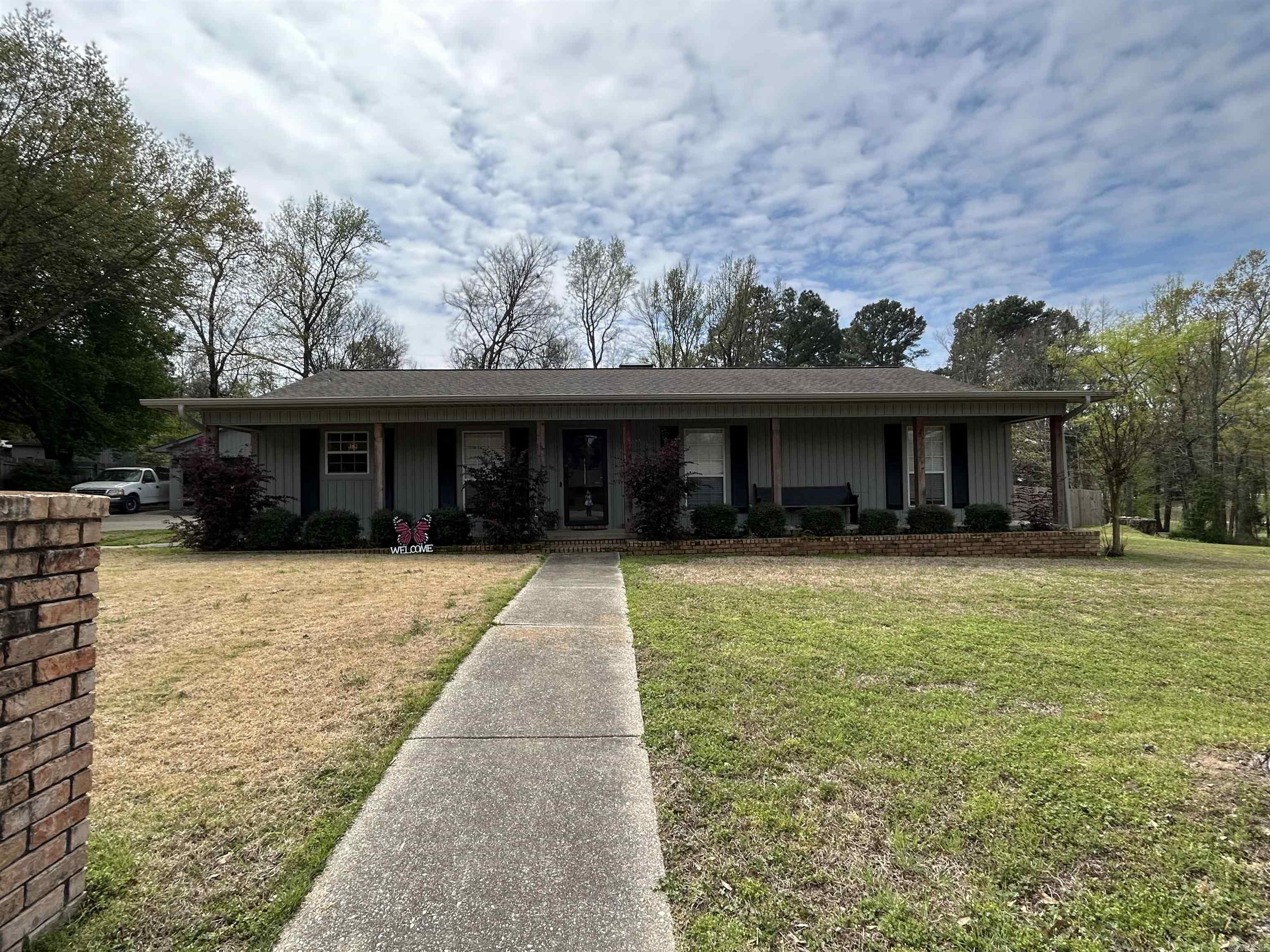 1406 Wildwood  Nashville, AR