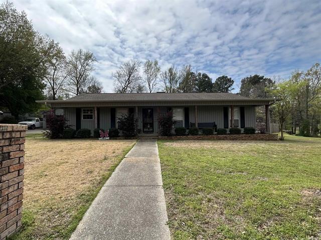 1406  Wildwood  Nashville, AR