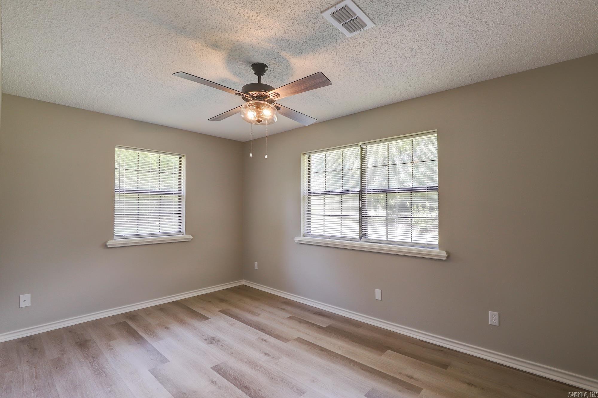 1801 S Spruce  Texarkana, TX