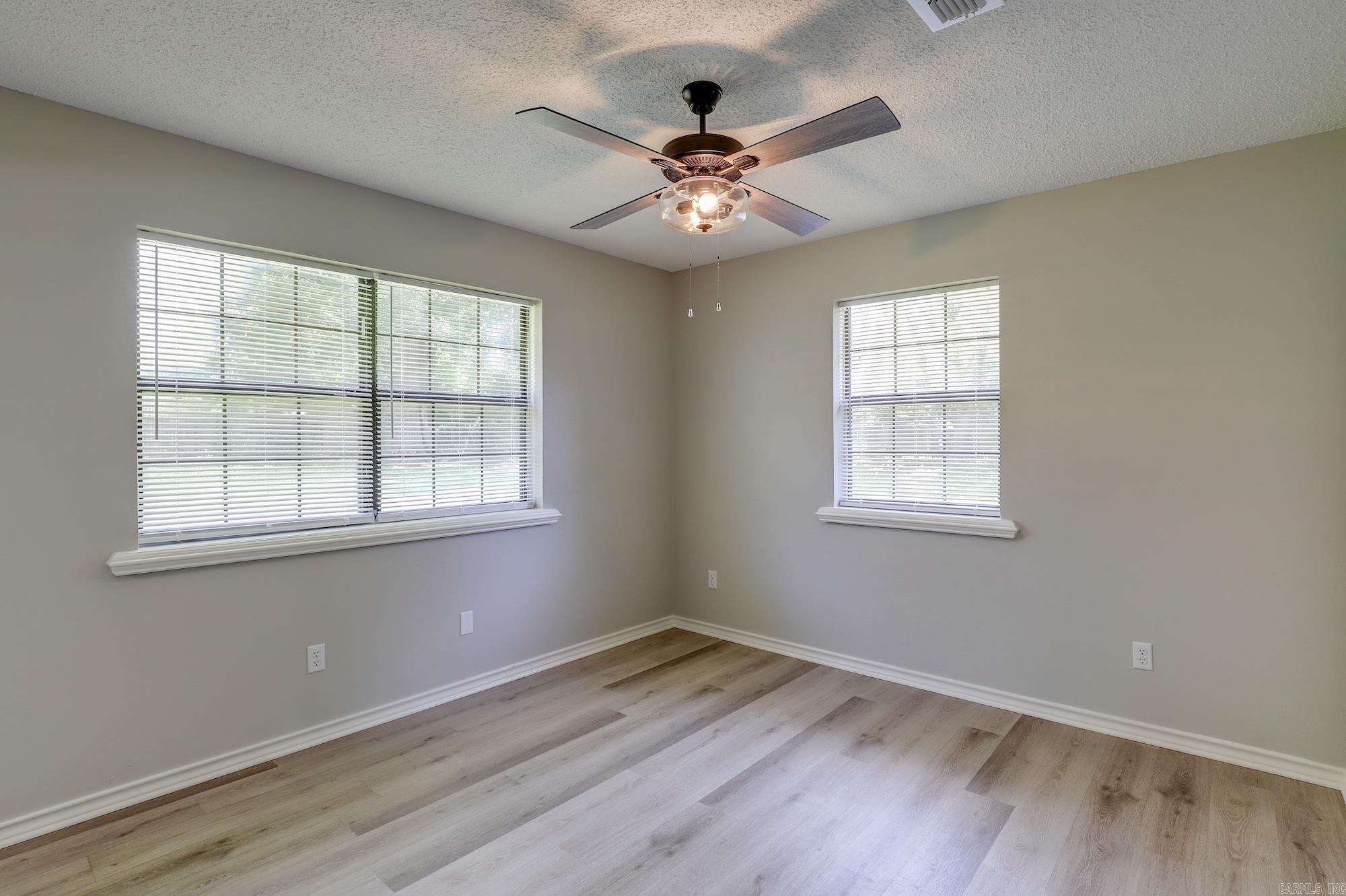 1801 S Spruce  Texarkana, TX