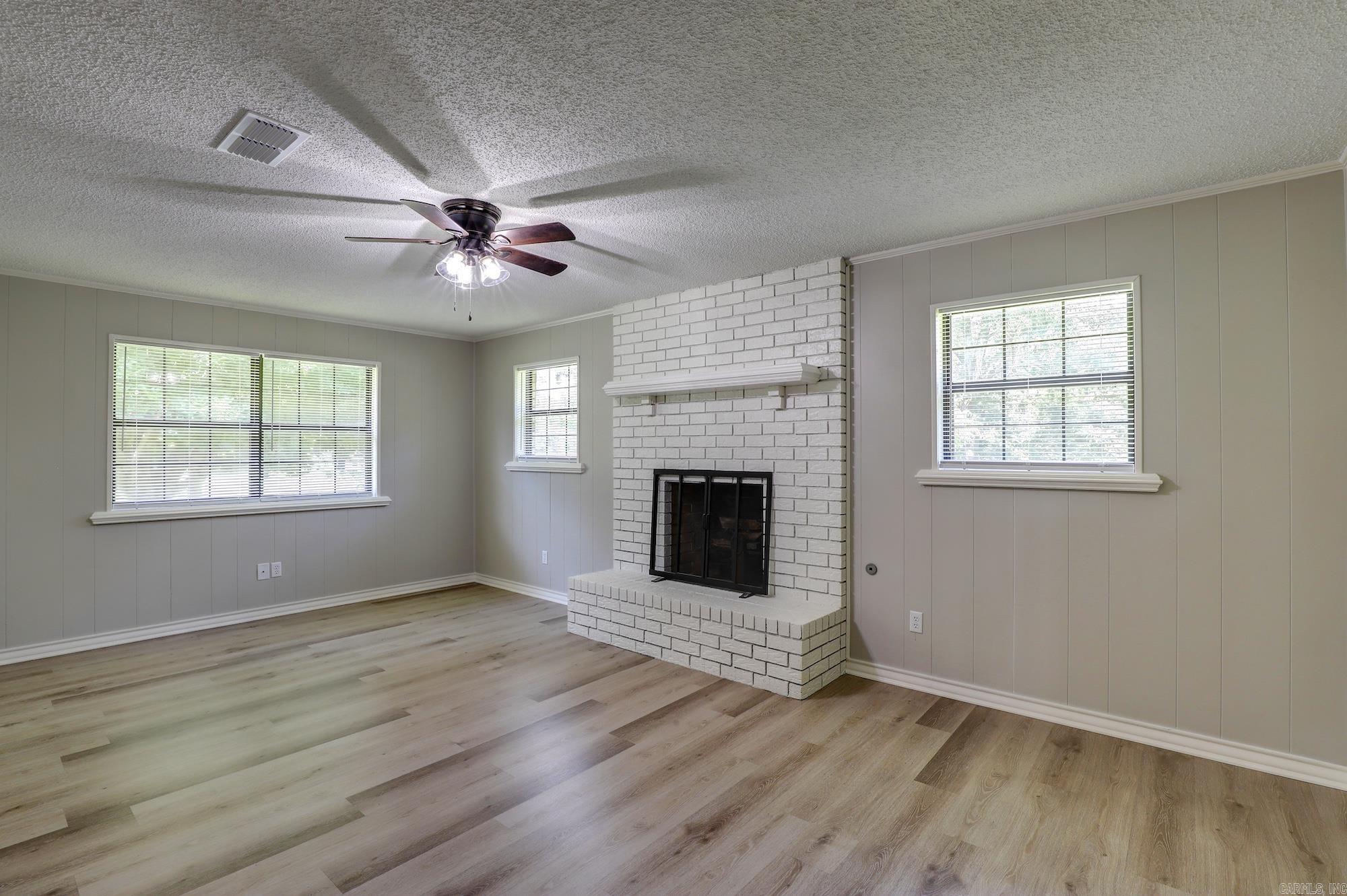 1801 S Spruce  Texarkana, TX