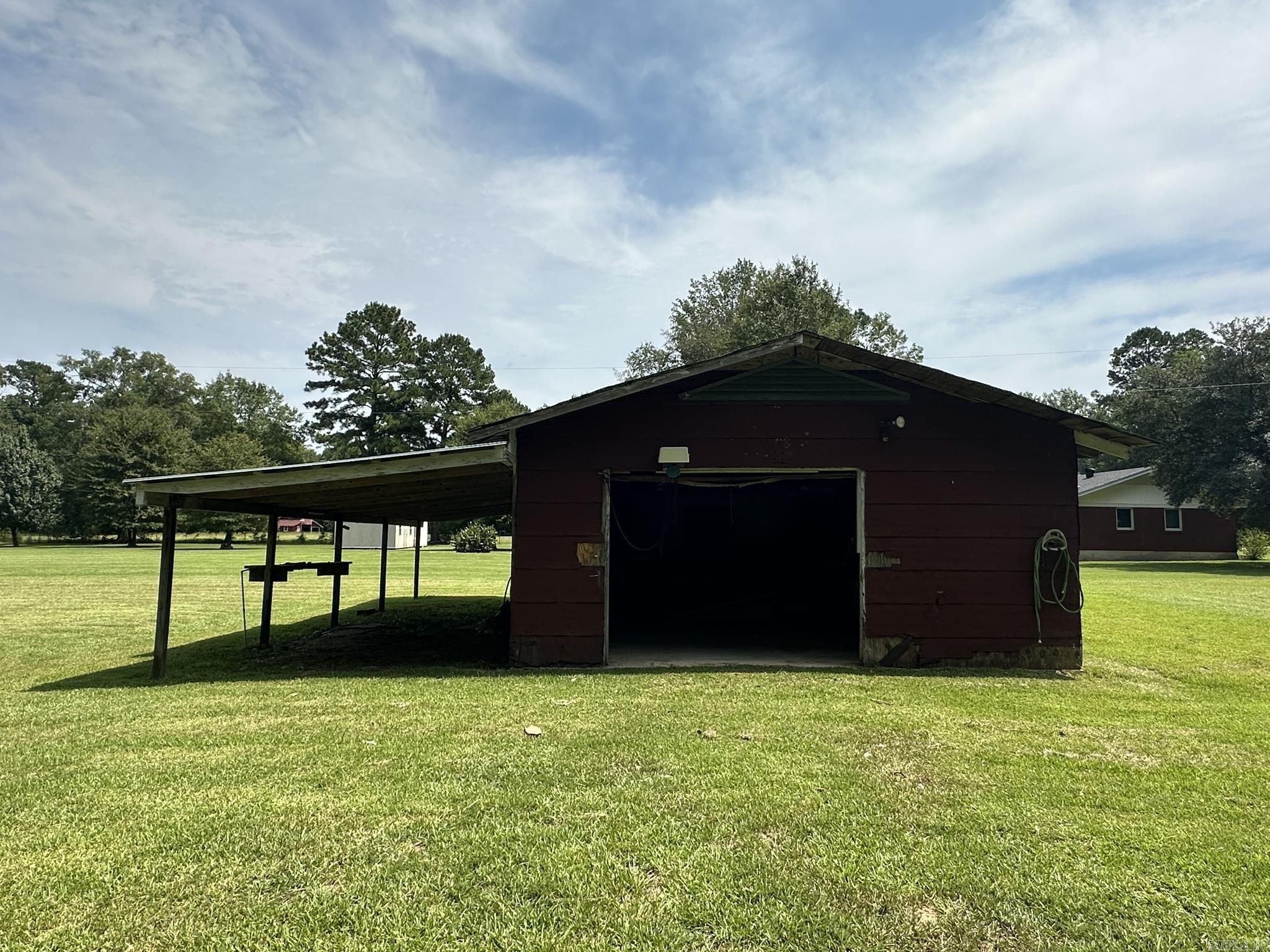 848 Marais Saline Rd  Crossett, AR