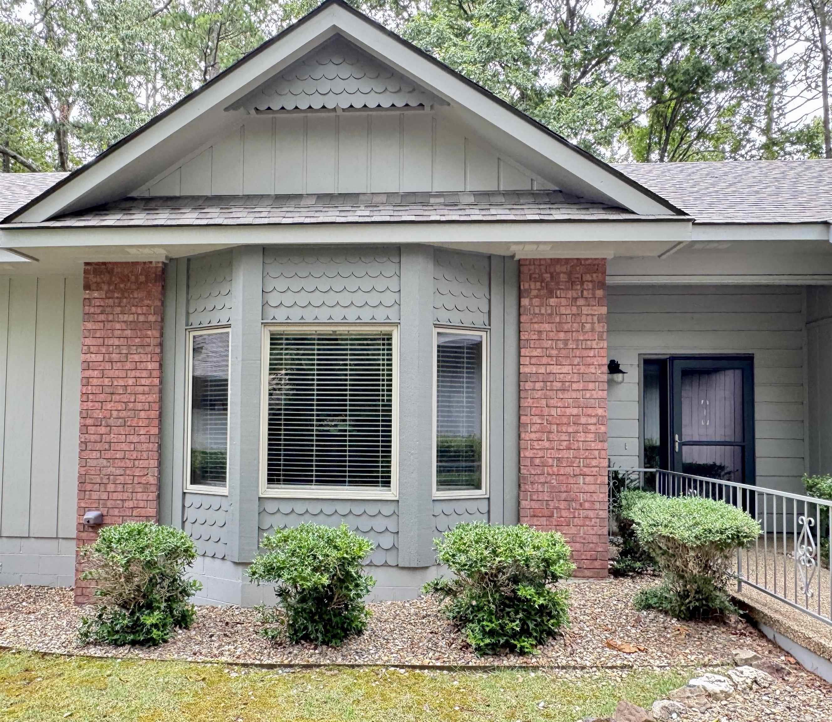 26 Emanuel Drive Hot Springs Village, AR 71909