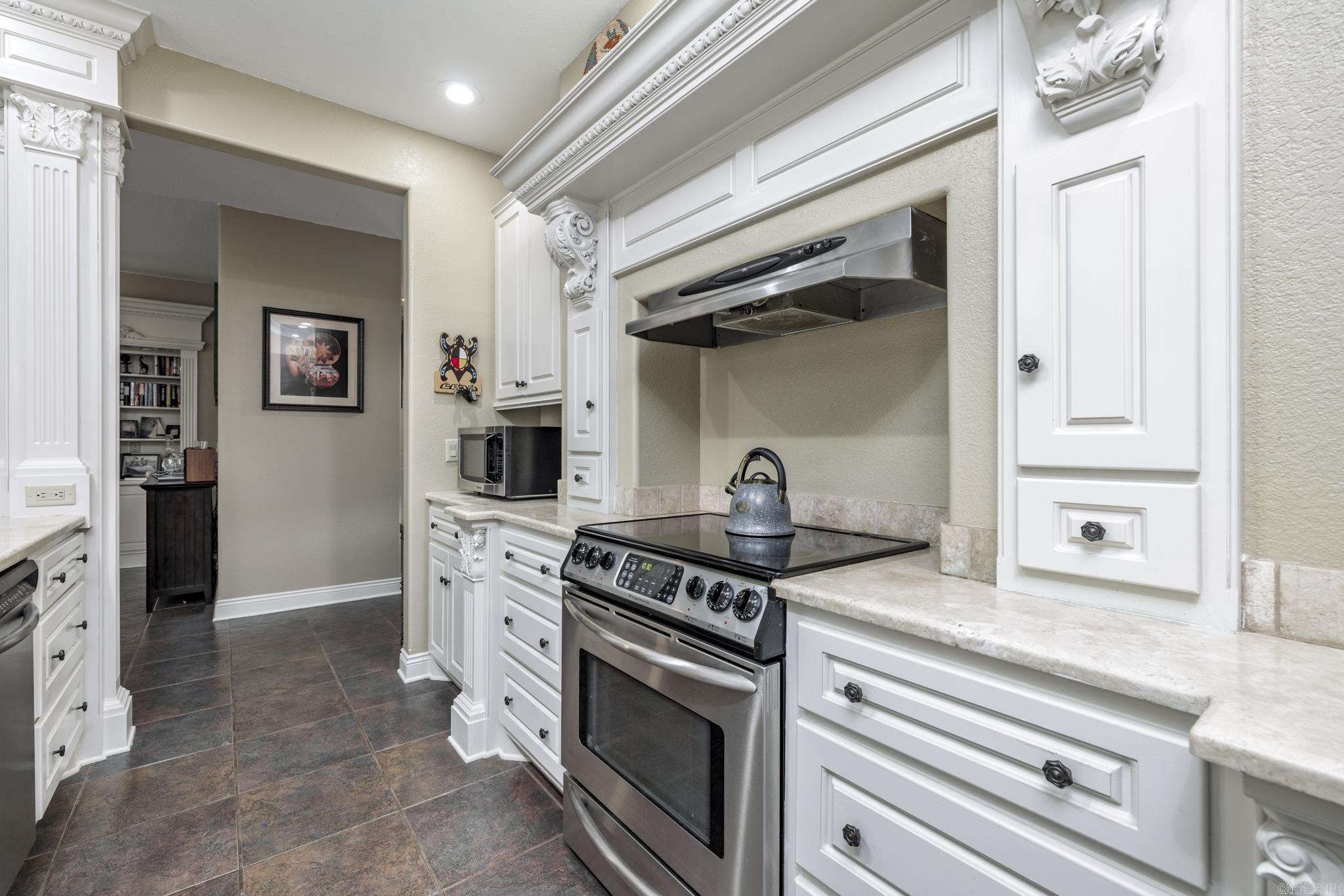 93 Cifuentes Way 93 Cifuentes Way Hot Springs Village, AR