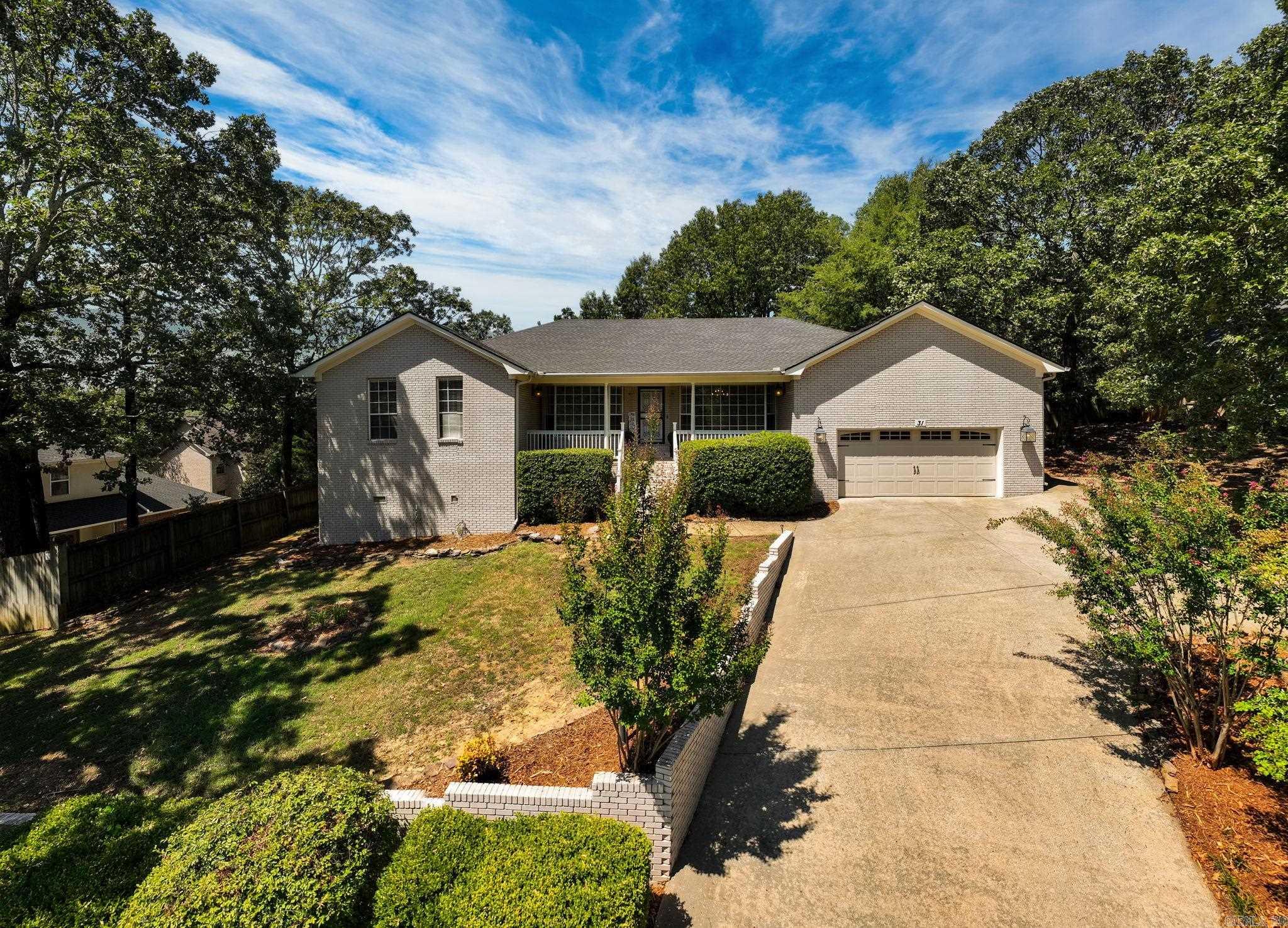 31 Crystal Mountain Lane Maumelle, AR 72113