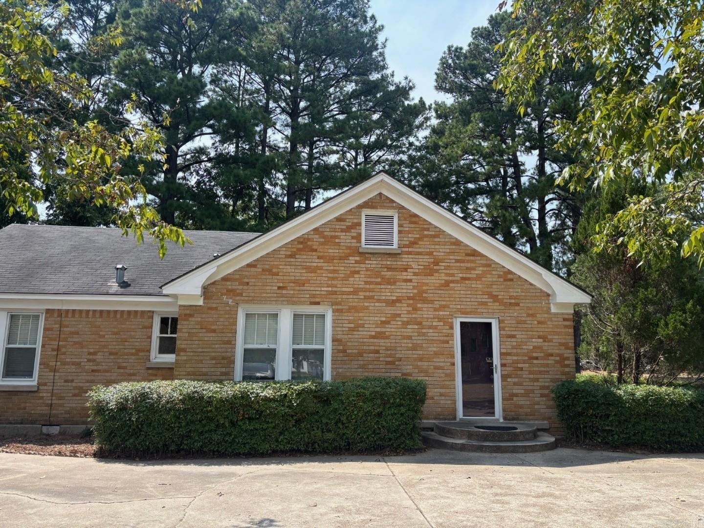 305 Fairview Rd  Camden, AR