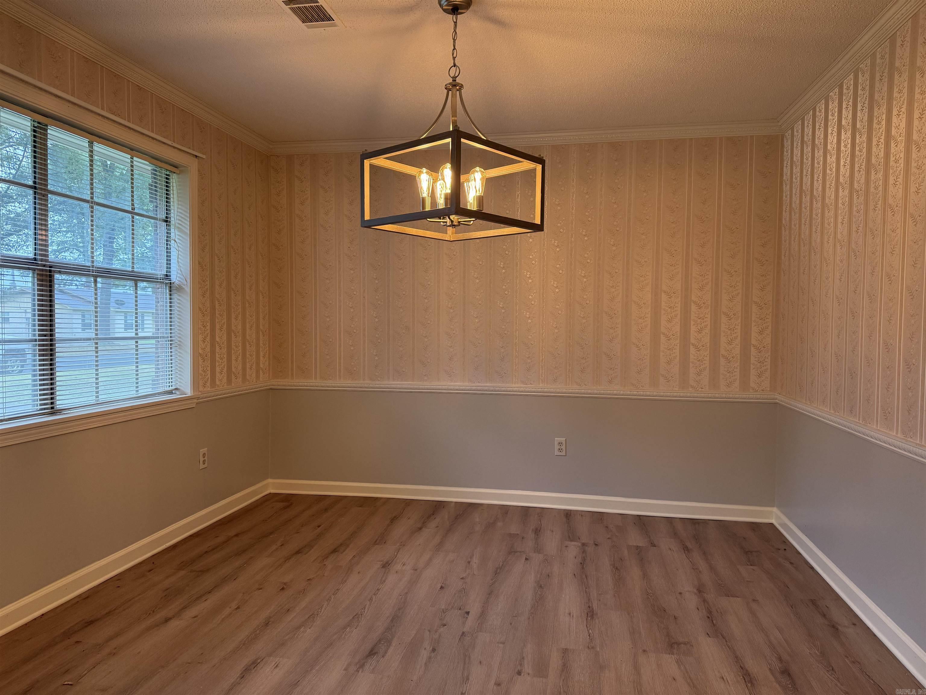 204 Indian Trl  Searcy, AR