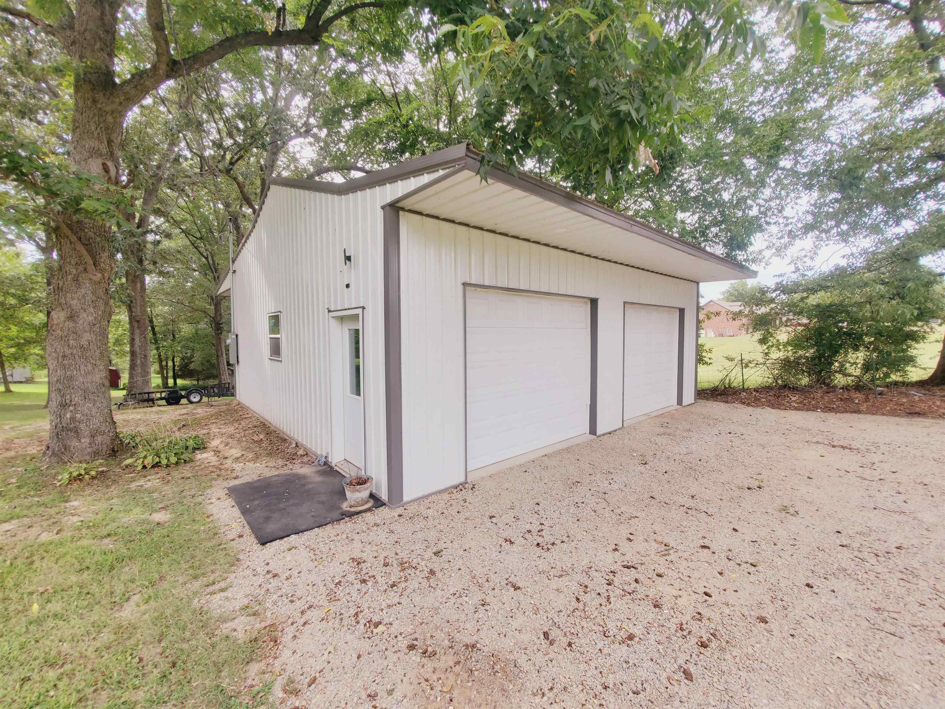 1252 N 4th  Piggott, AR