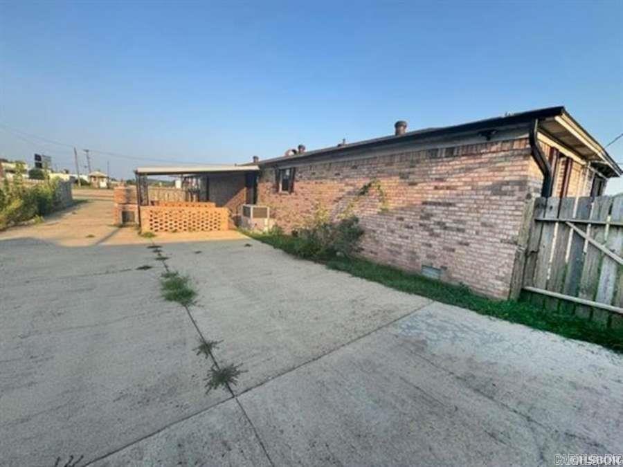 202 W First Street Dierks, AR 71833