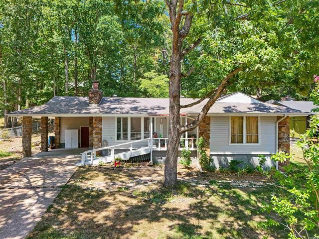 173  Pine Knot  Fairfield Bay, AR