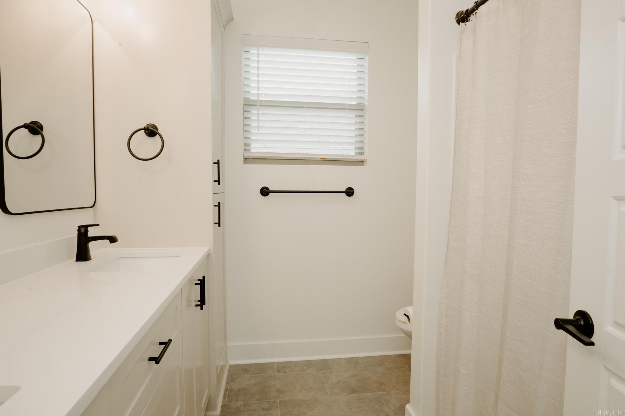 102 Red Crest Cove Haskell, AR 72015