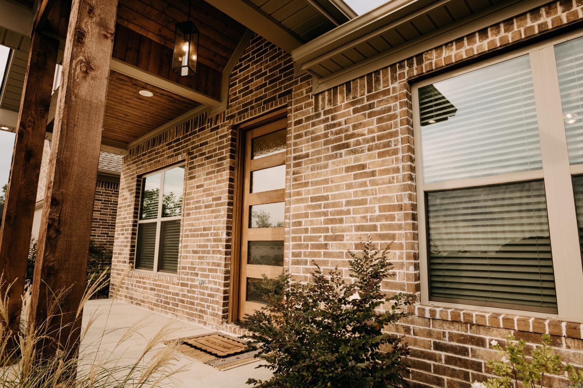 102 Red Crest Cove Haskell, AR 72015