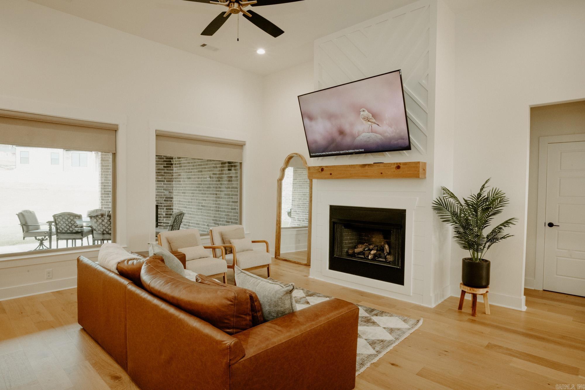 102 Red Crest Cove Haskell, AR 72015